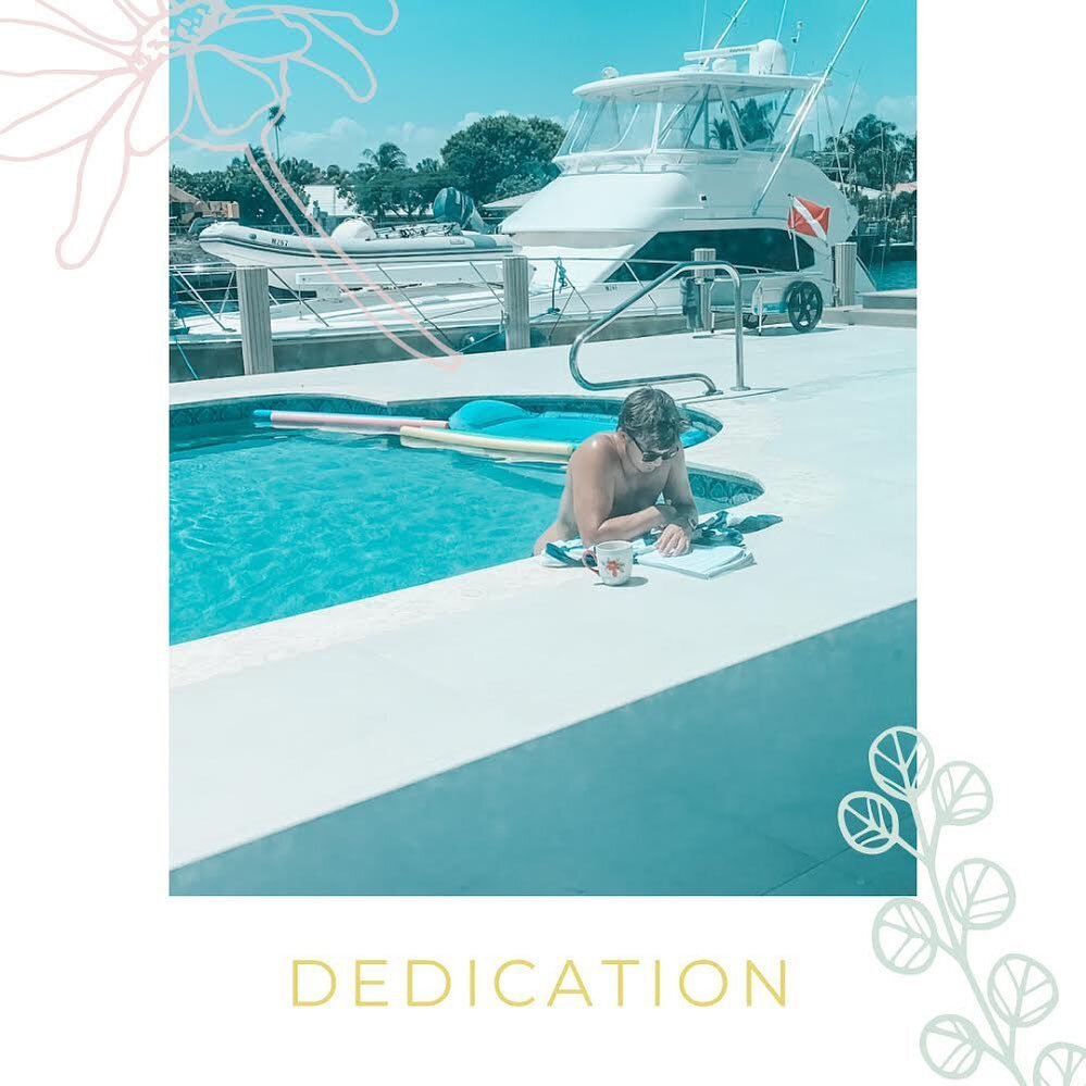 Dedication to future goals #studingforthebar #poolstudies #florida #fortlauderdale #vacationandstudy #timeaway #besttime #hityourgoalwithnicole #zyiaactive