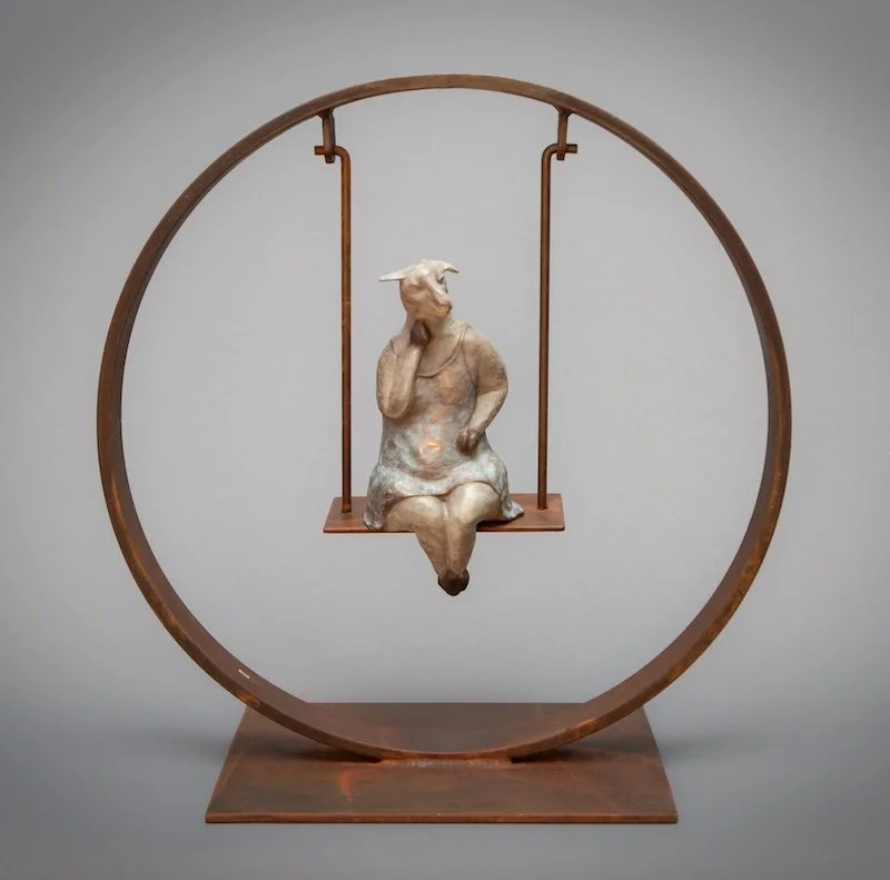 EWEWHO ON A SWING