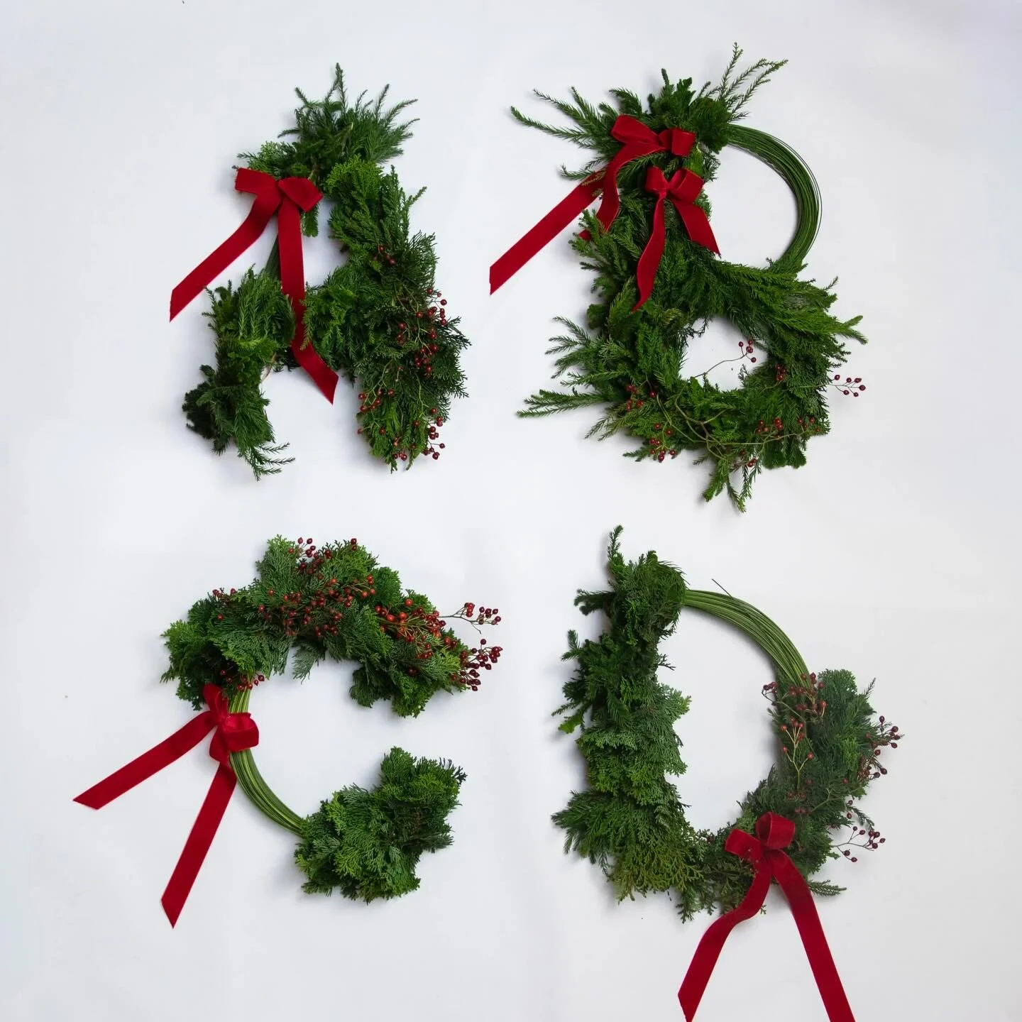 GJstudio DEBEAULIEU Couronnes ABCDaire