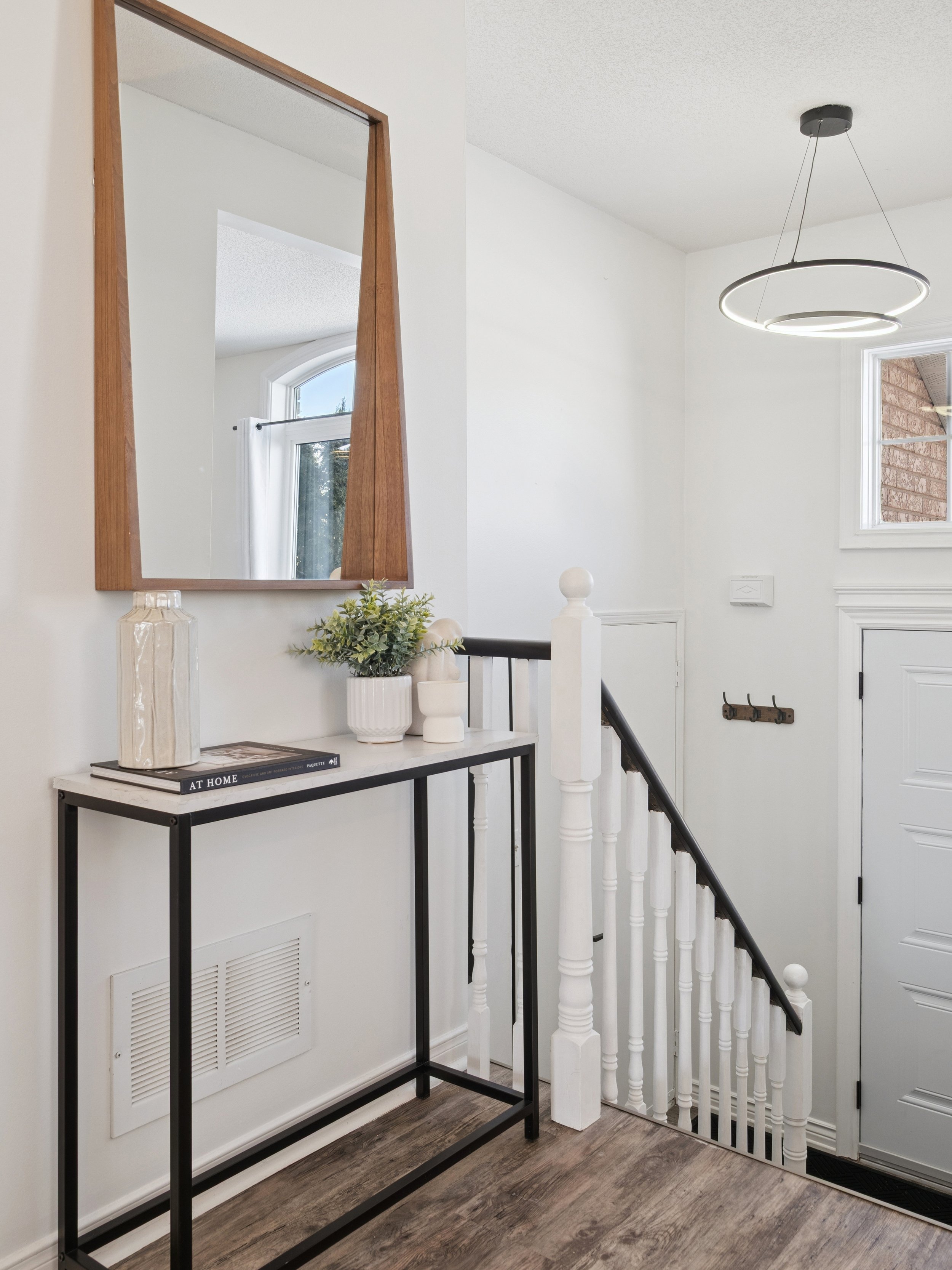 06-19 leslie Ave Barrie 006.jpg