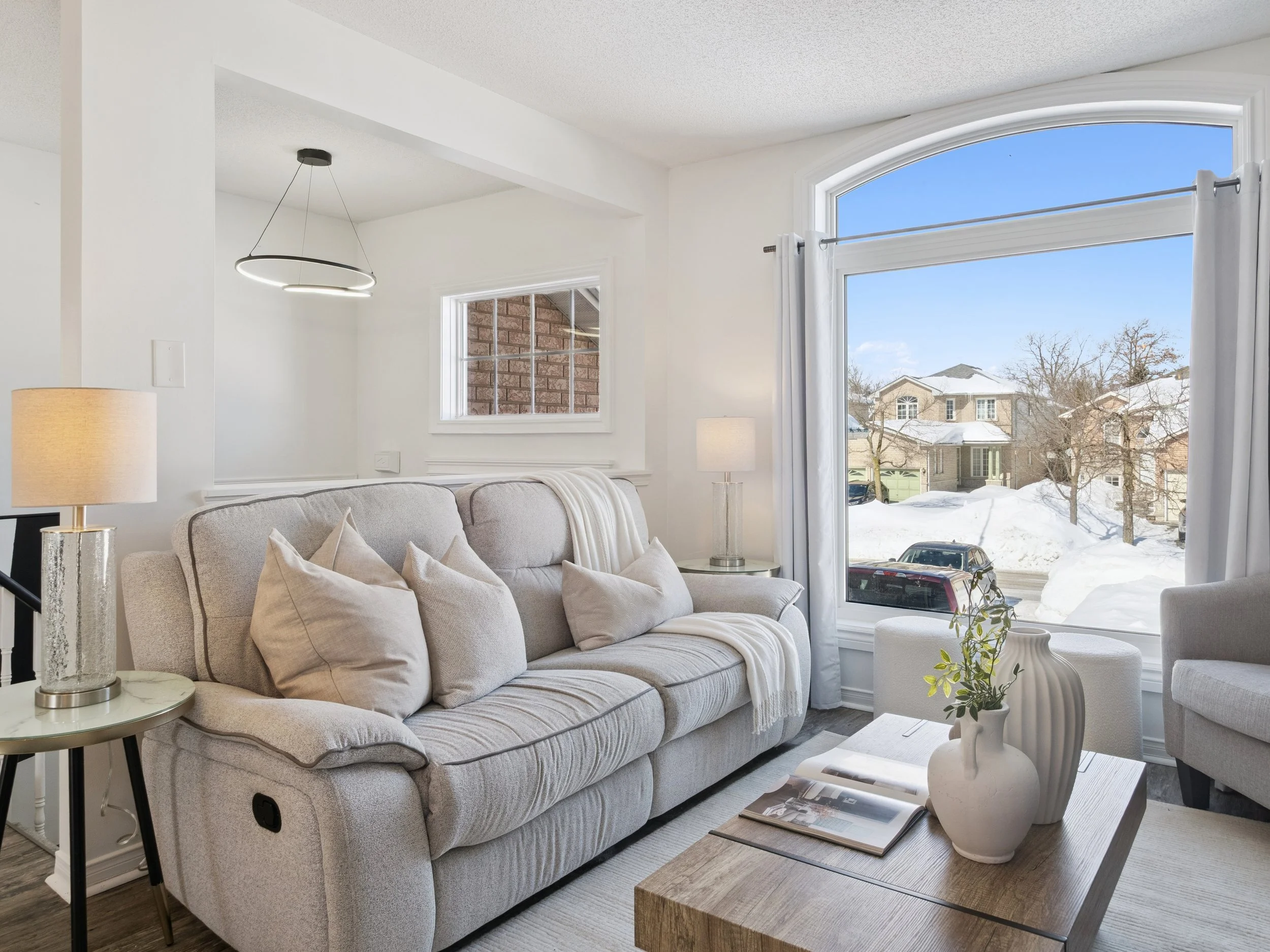 09-19 leslie Ave Barrie 009.jpg