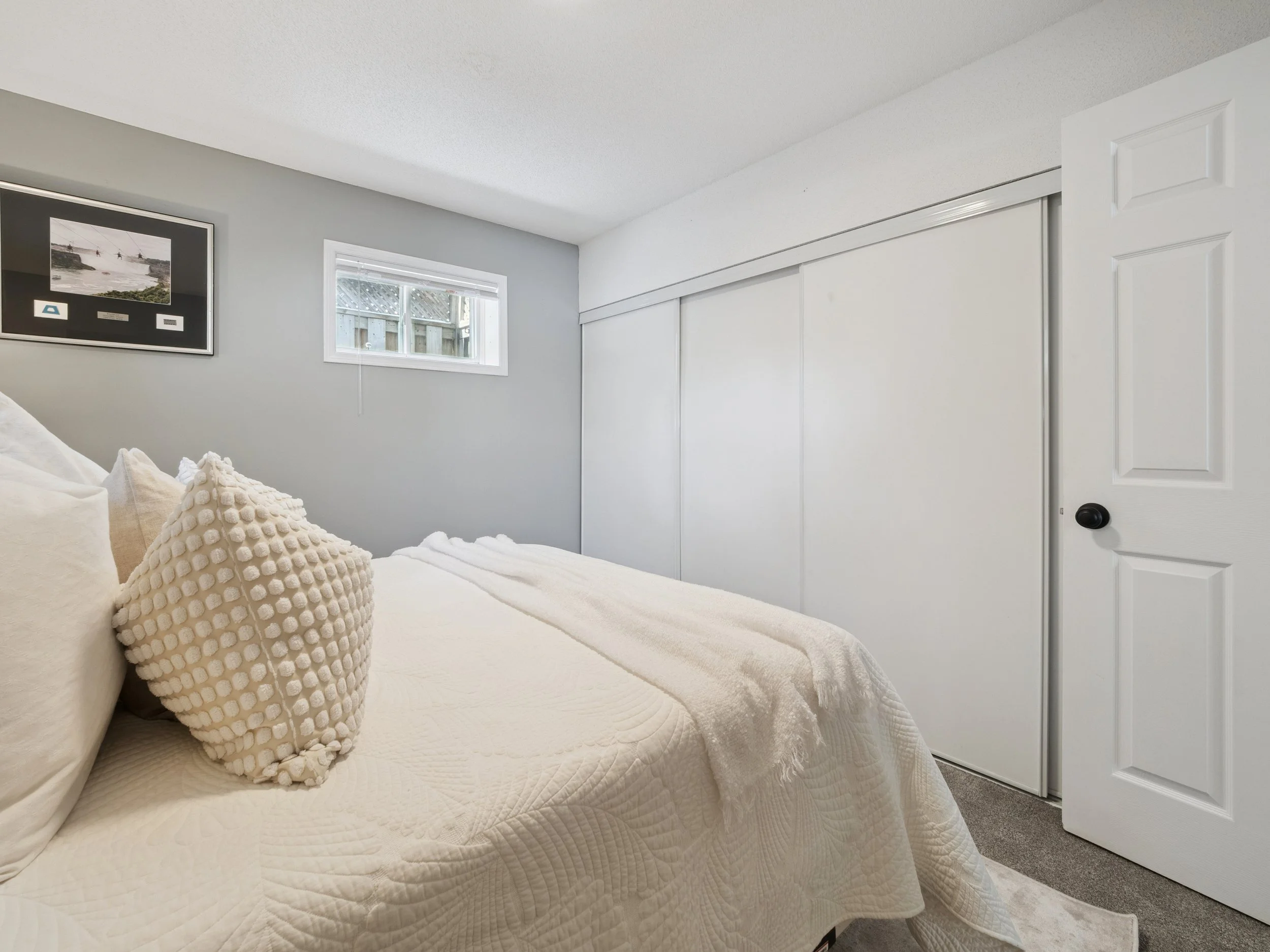 46-19 leslie Ave Barrie 046.jpg