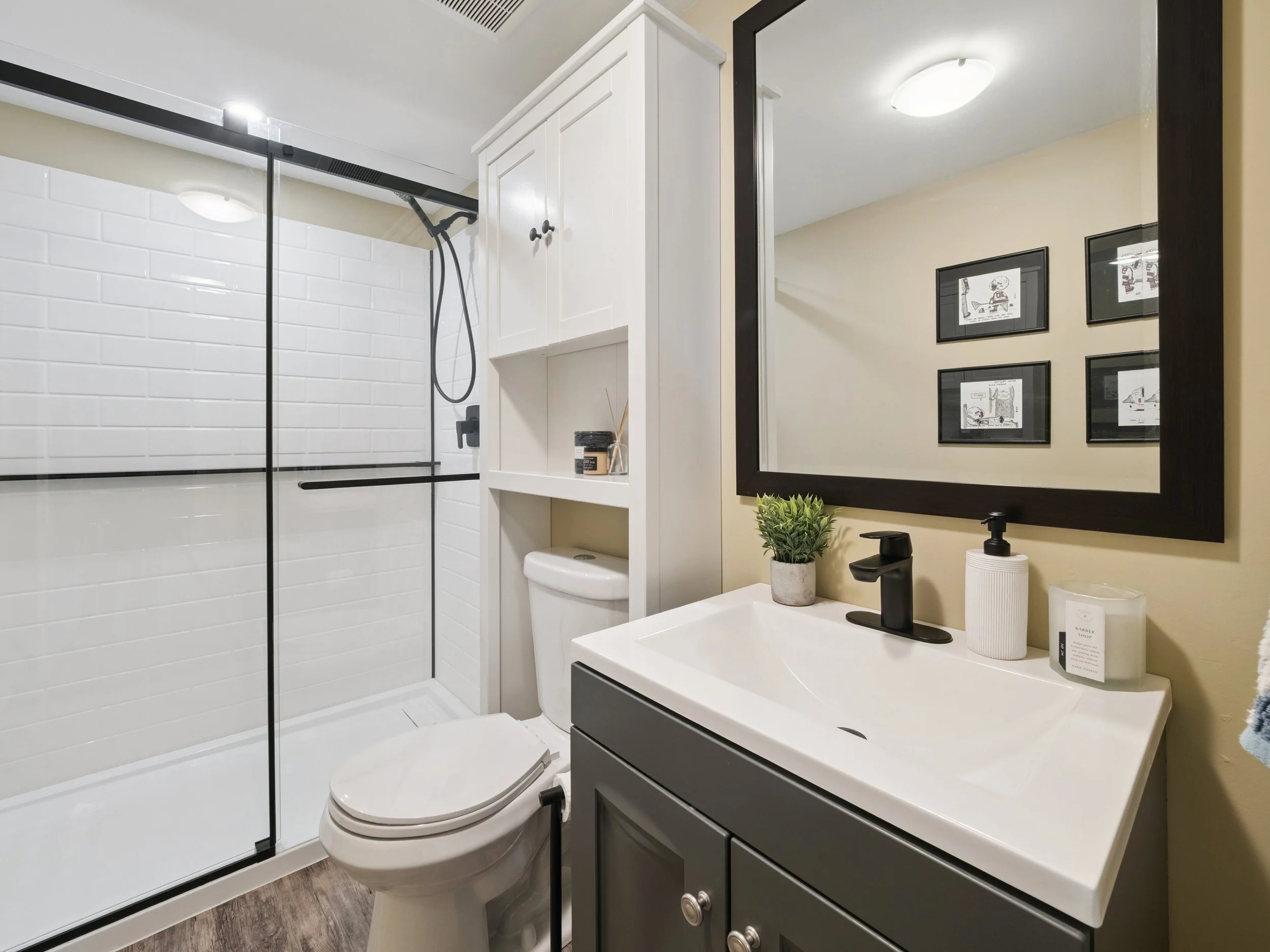 48-19 leslie Ave Barrie 048.jpg