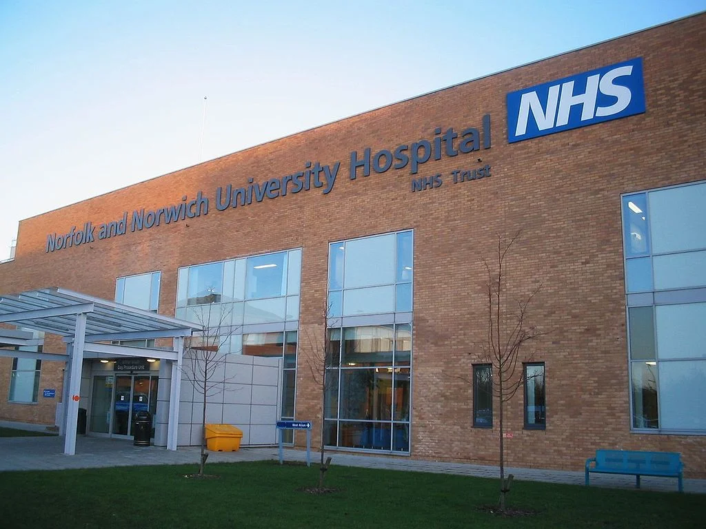 1024px-NHS_NNUH_entrance.jpg