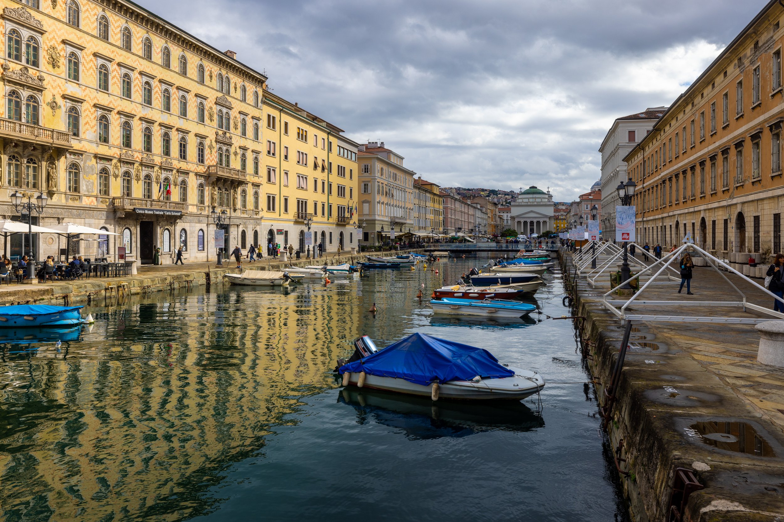 Trieste River with Boats-0733.jpg