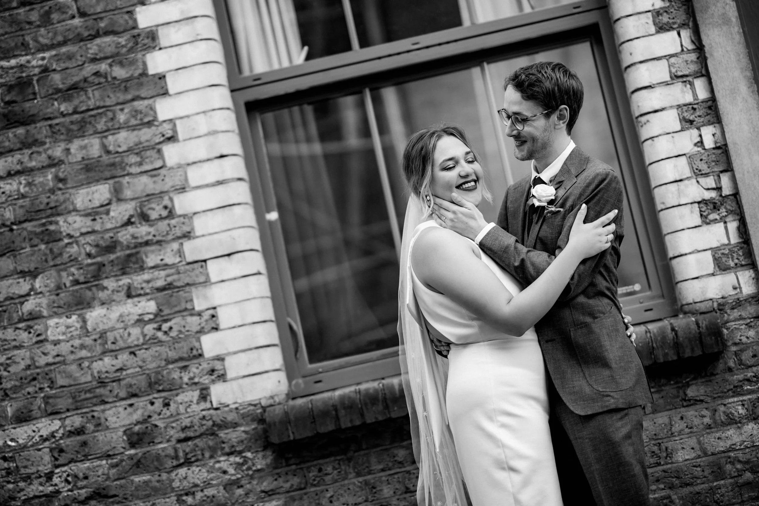 0154_Irem&Rob_Hackney Town Hall_Hackney Coffee Company_16.7.22_DSC03245.JPG