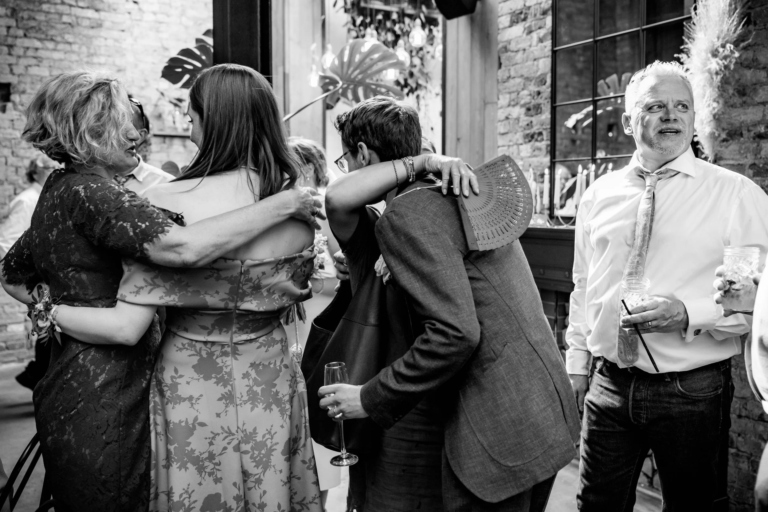 0159_Irem&Rob_Hackney Town Hall_Hackney Coffee Company_16.7.22_DSC08637.JPG