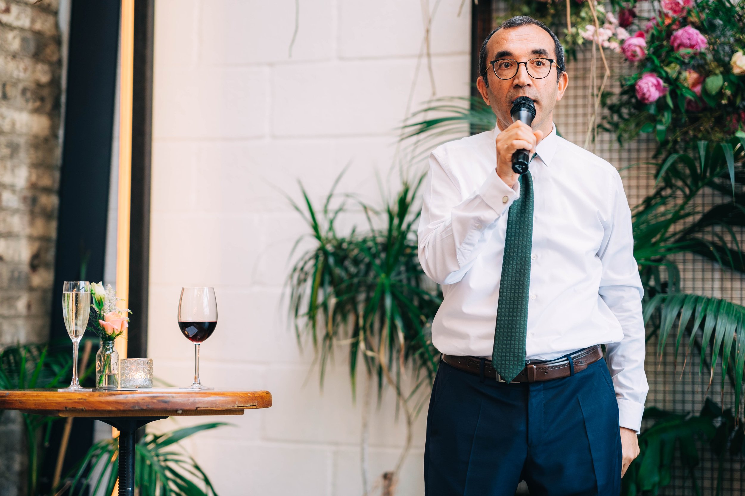 0195_Irem&Rob_Hackney Town Hall_Hackney Coffee Company_16.7.22_DSC03595.JPG