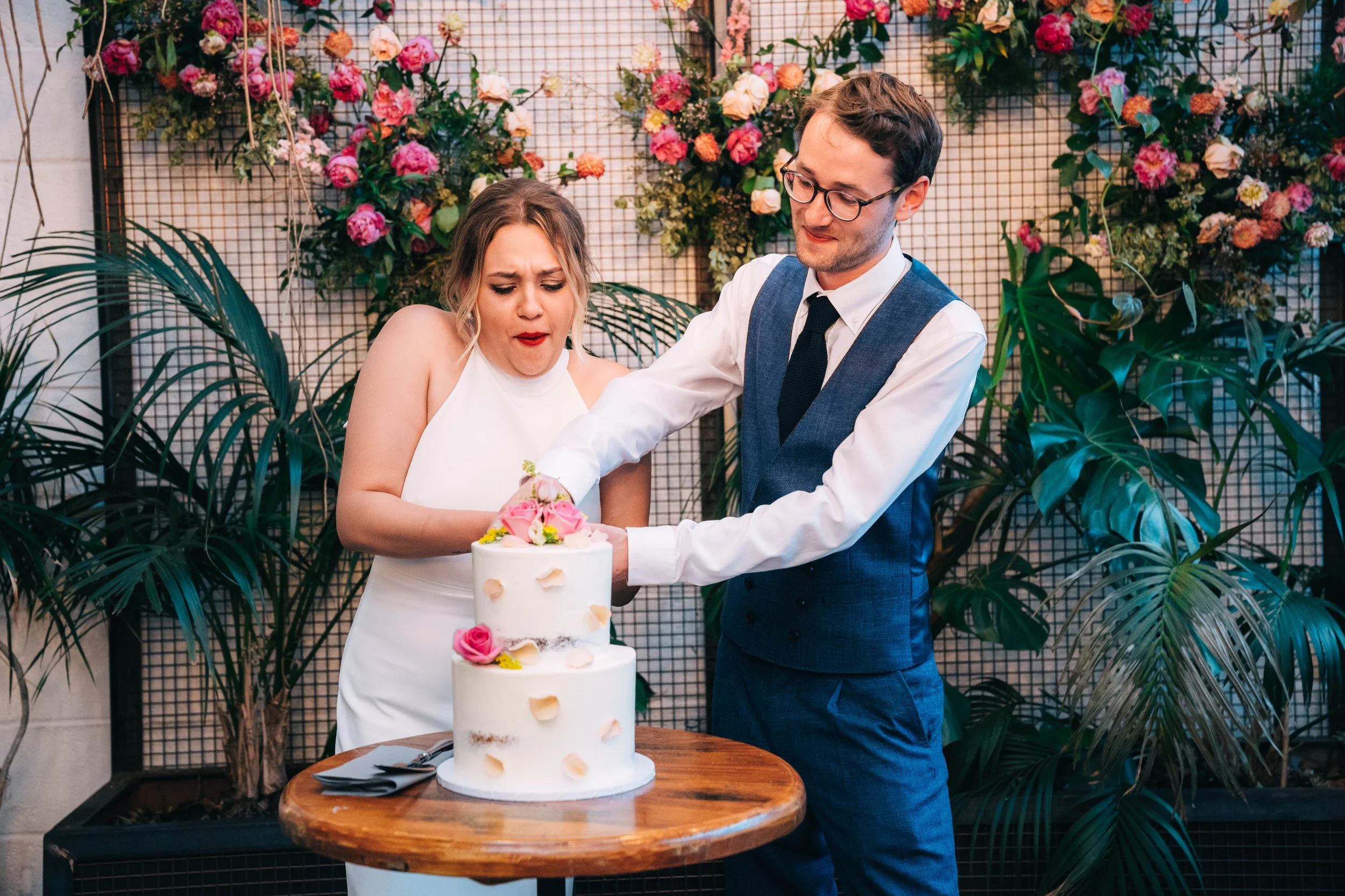 0242_Irem&Rob_Hackney Town Hall_Hackney Coffee Company_16.7.22_DSC09752.JPG