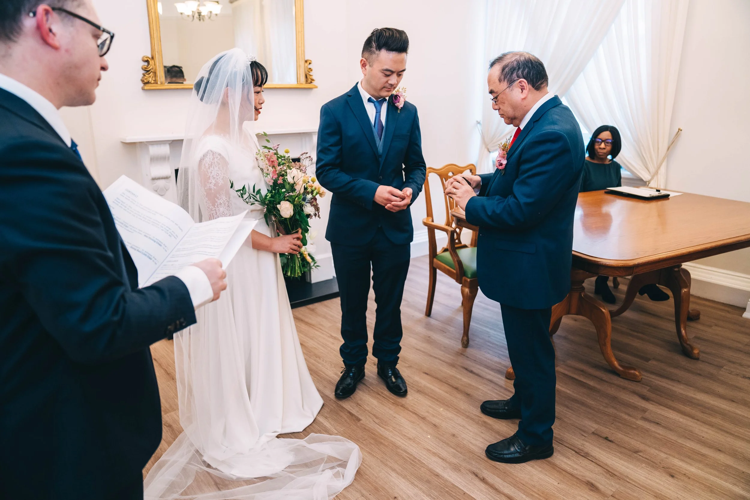 0022_Linh&John_Woolwich Town Hall_Joan Restaurant Shoreditch_DSC05629.JPG