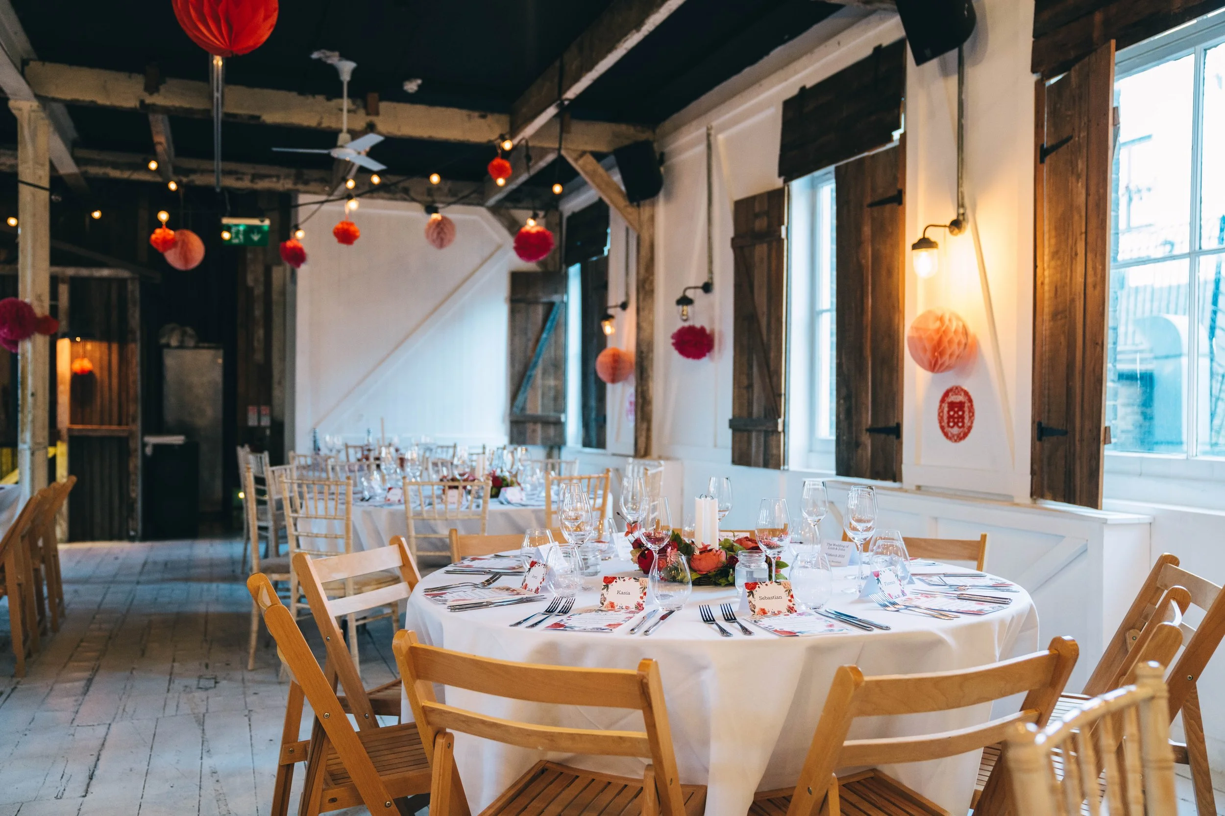 0079_Linh&John_Woolwich Town Hall_Joan Restaurant Shoreditch_DSC06245.JPG