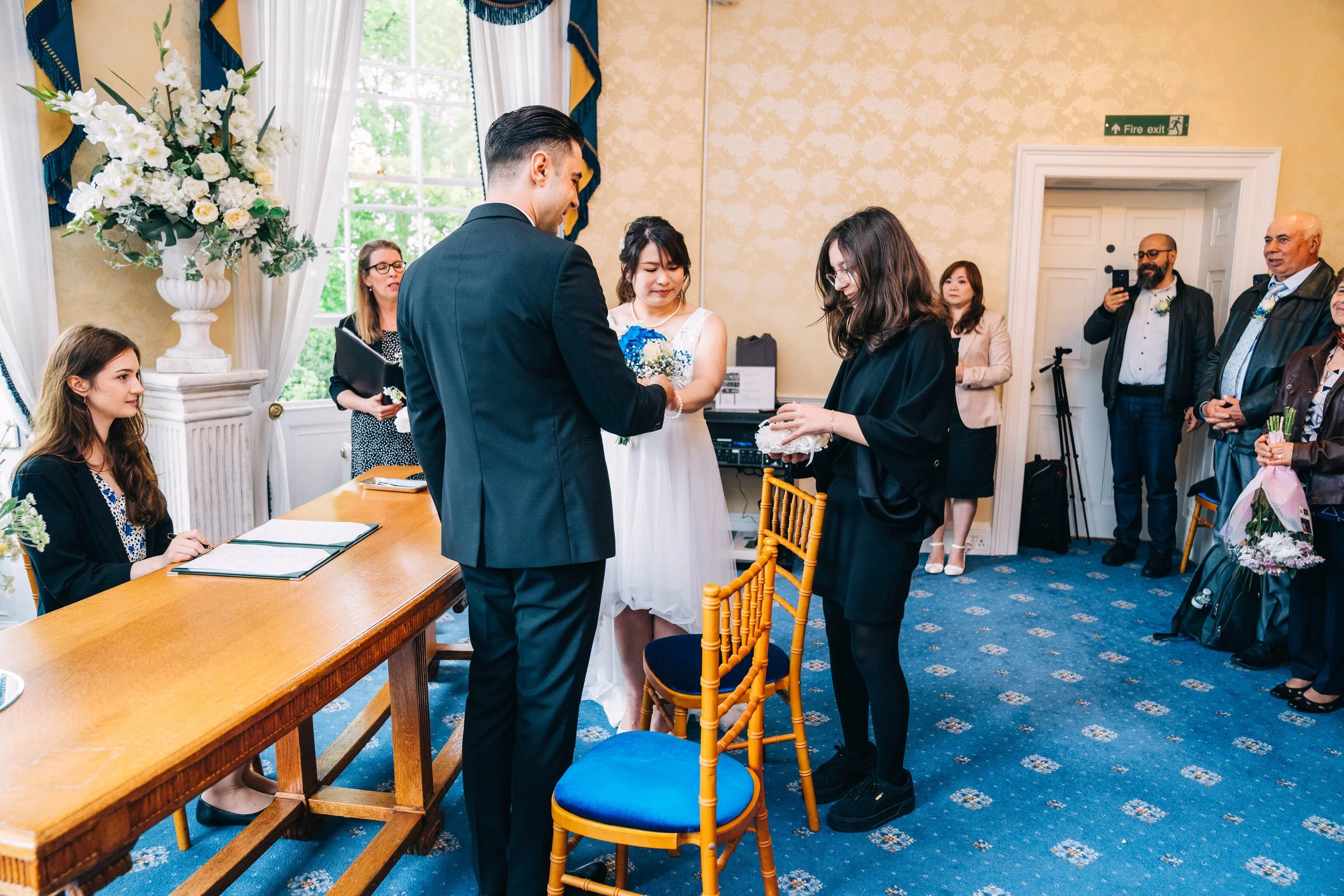 0002_Eva&Adrian_Merton Register Office_Luanda Grill_DSC03810.JPG