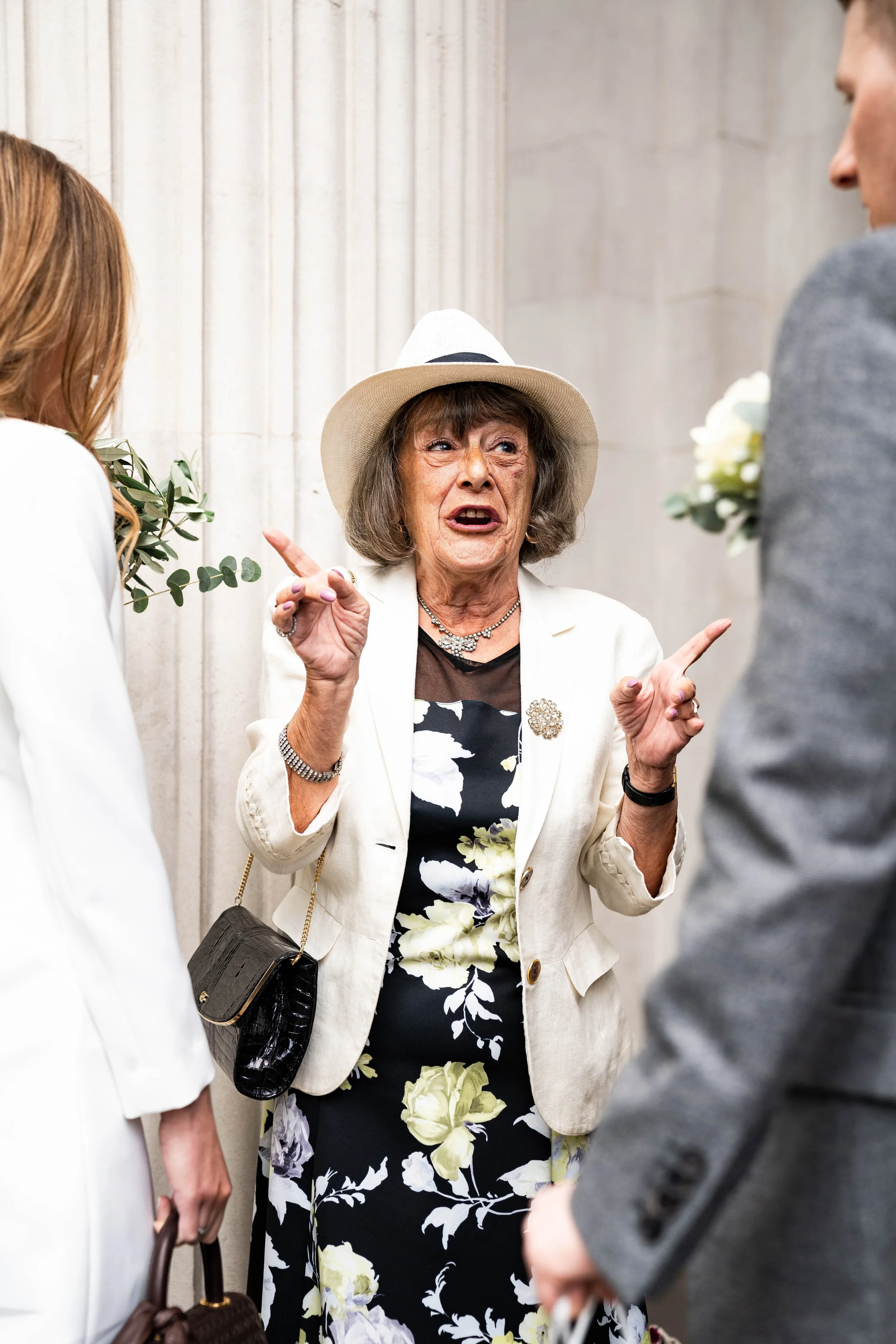 0027_Oliver&Katia_The Old Marylebone Town Hall_DSC03585.JPG