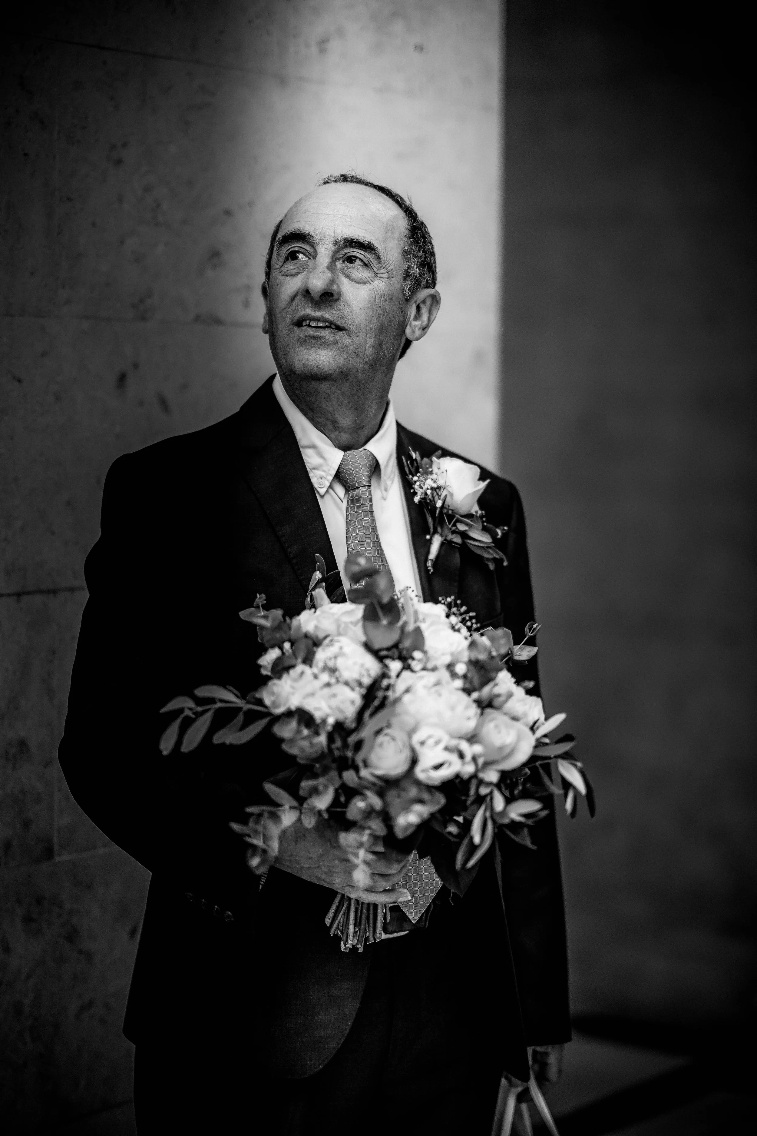 0030_Oliver&Katia_The Old Marylebone Town Hall_DSC01521.JPG