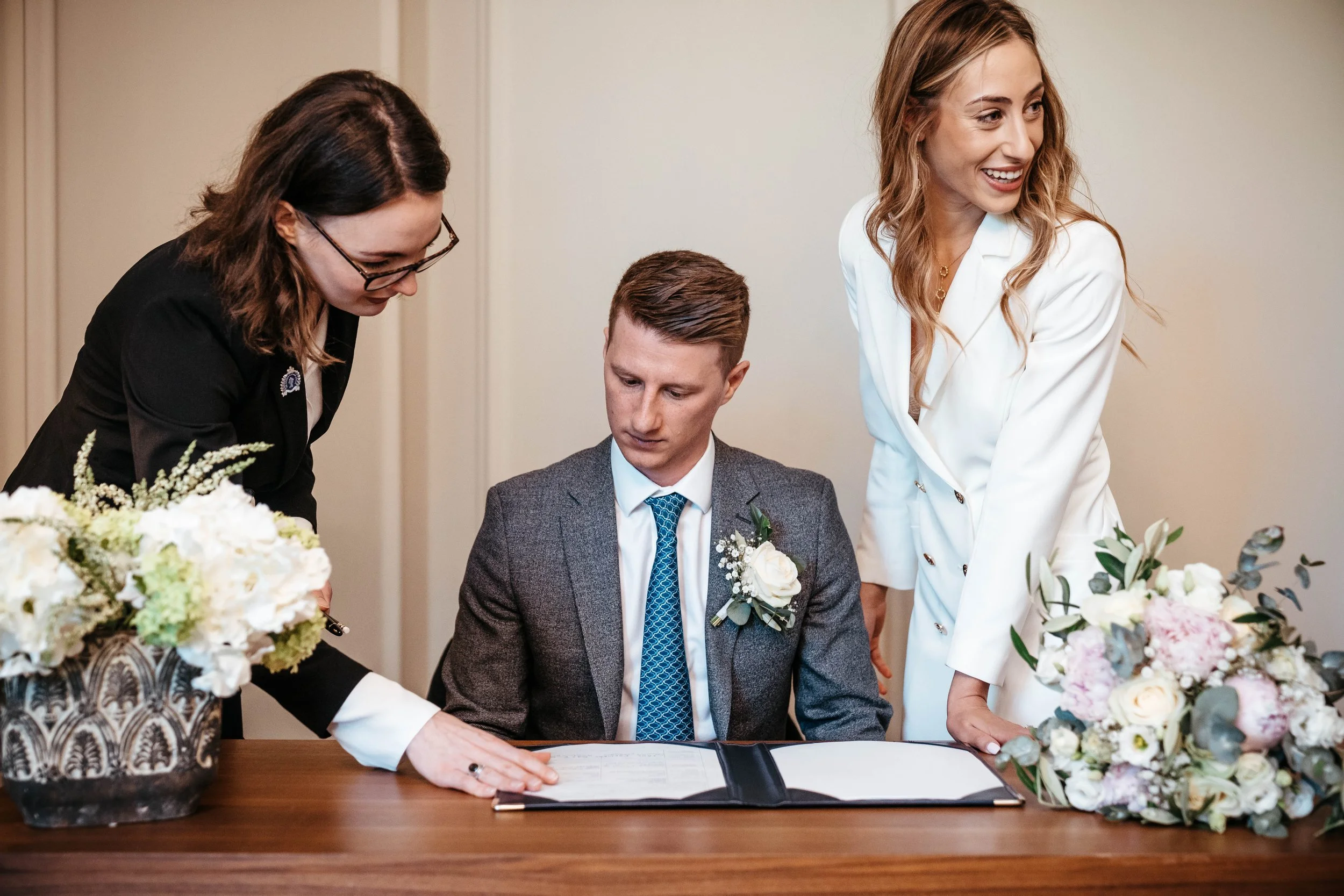 0096_Oliver&Katia_The Old Marylebone Town Hall_DSC03929.JPG