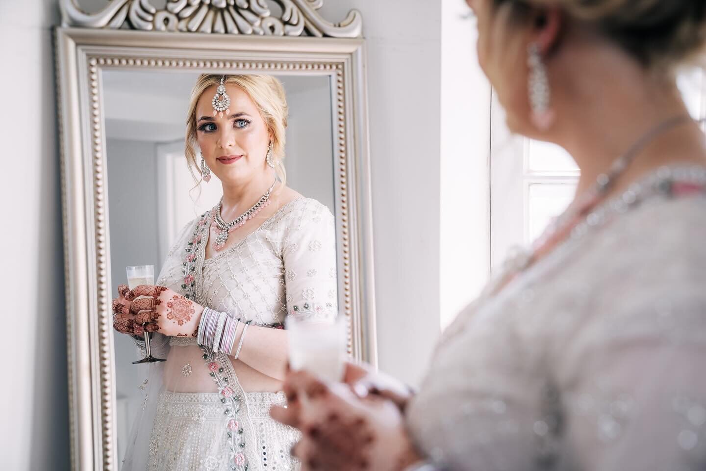 The love story of Sunil &amp; Eleonora at the Great Barn 📸
&bull;
&bull;
&bull;
&bull;
&bull;
&bull;
&bull;
&bull;
&bull;
&bull;
&bull;
&bull;
#weddingphotography #wedding #weddinginspiration #weddingday #bride #weddingdress #weddingphotographer #lo