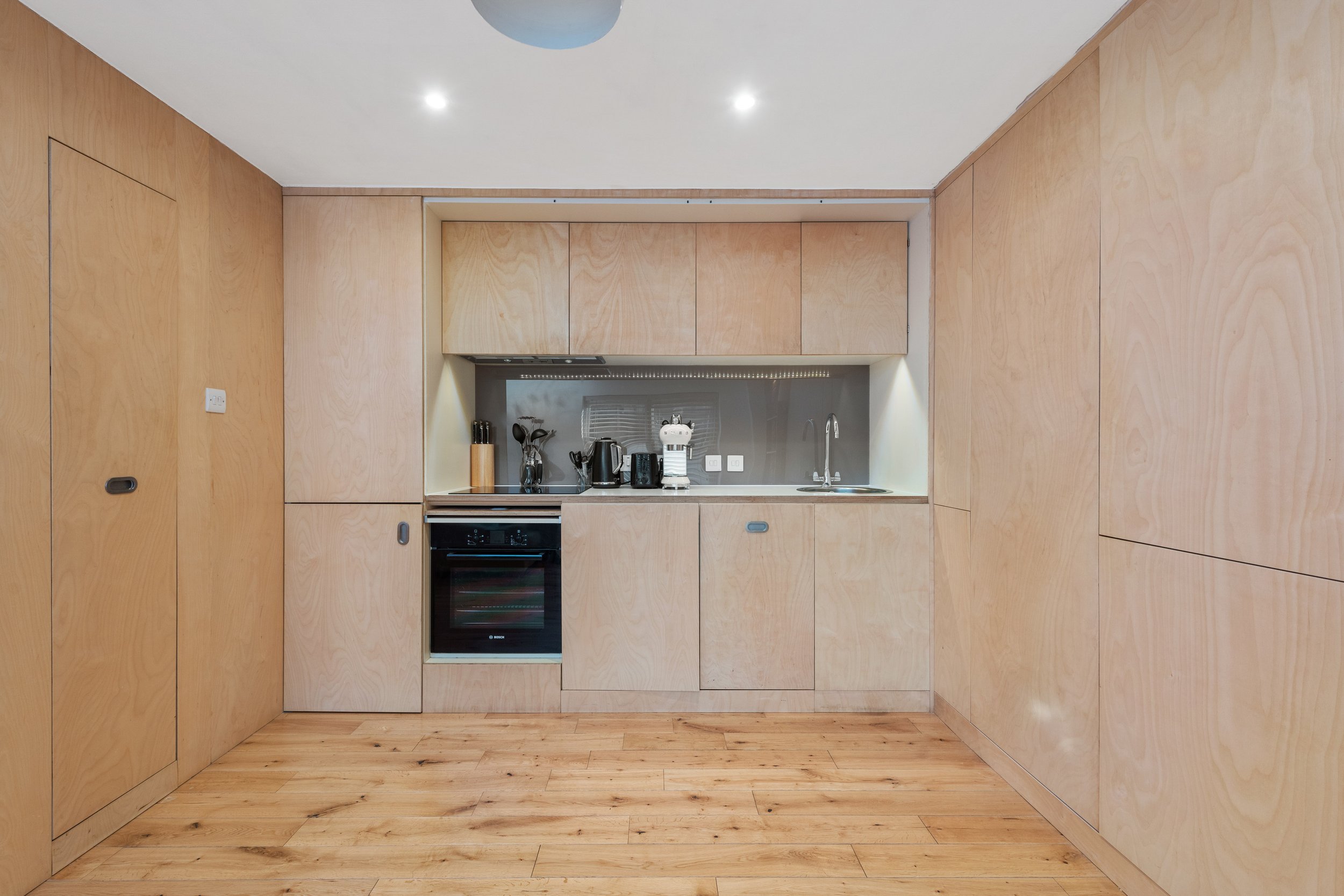 262_property photos_011.JPG