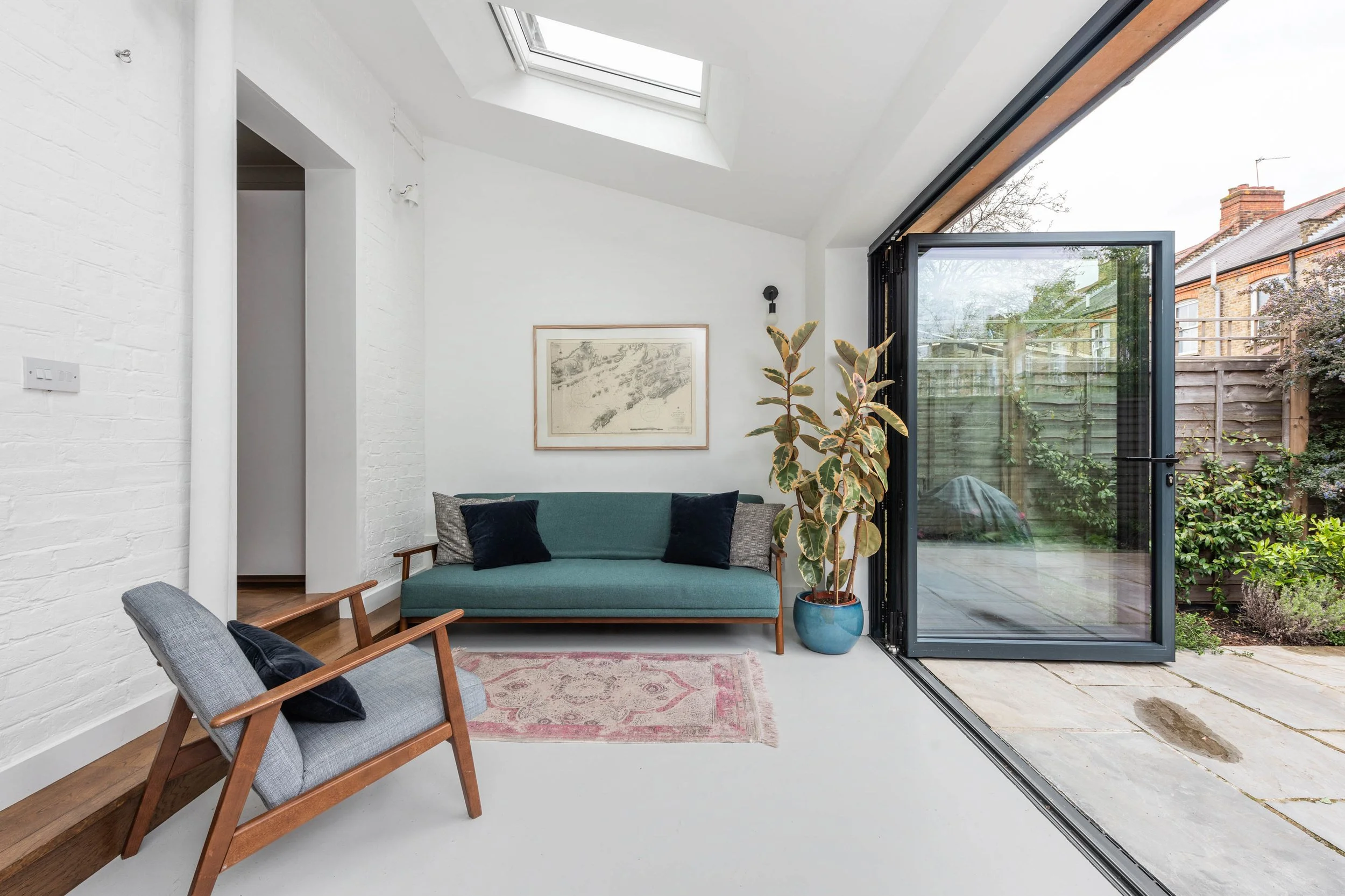 306_property photos_014.JPG