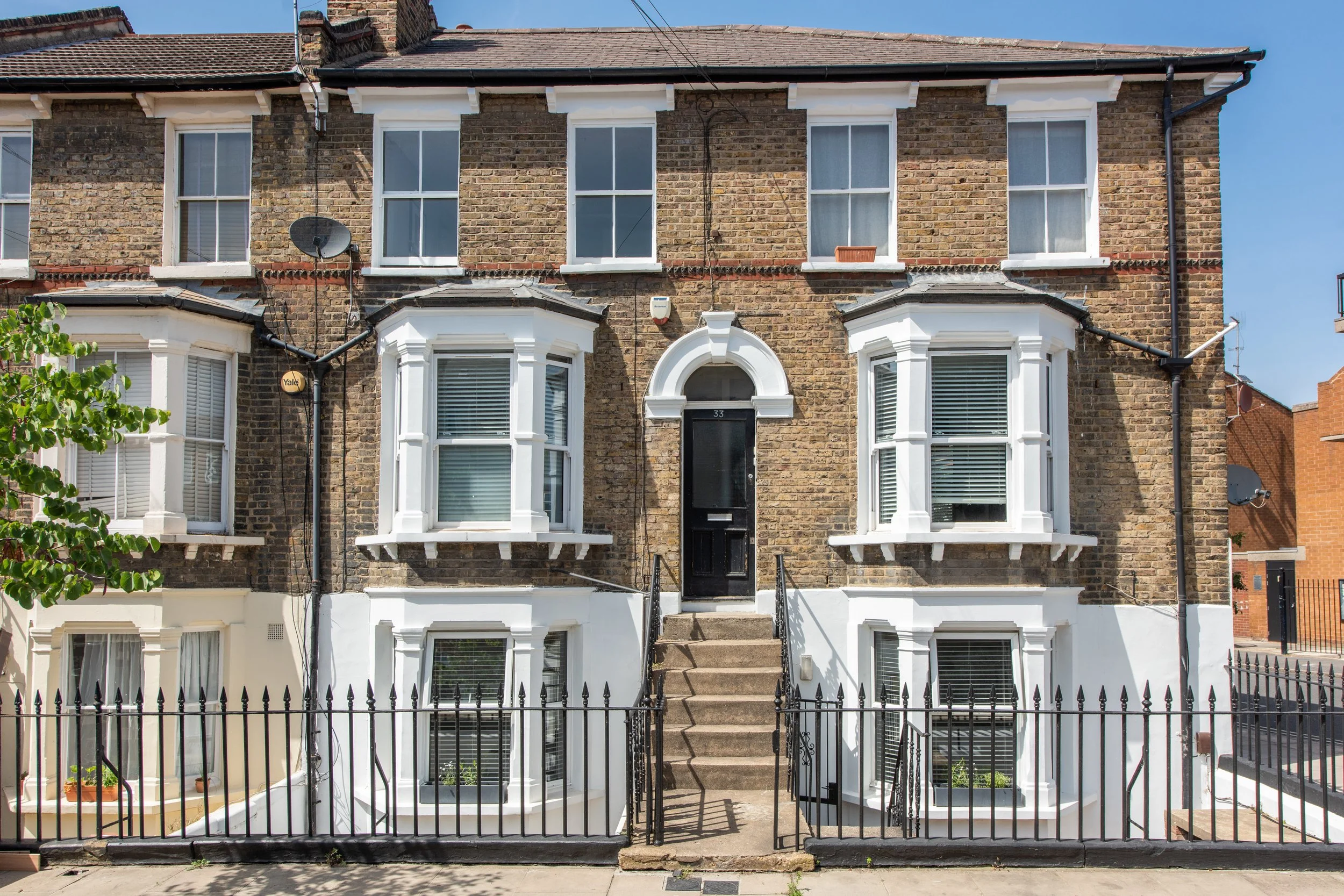 204_property photos_001.JPG