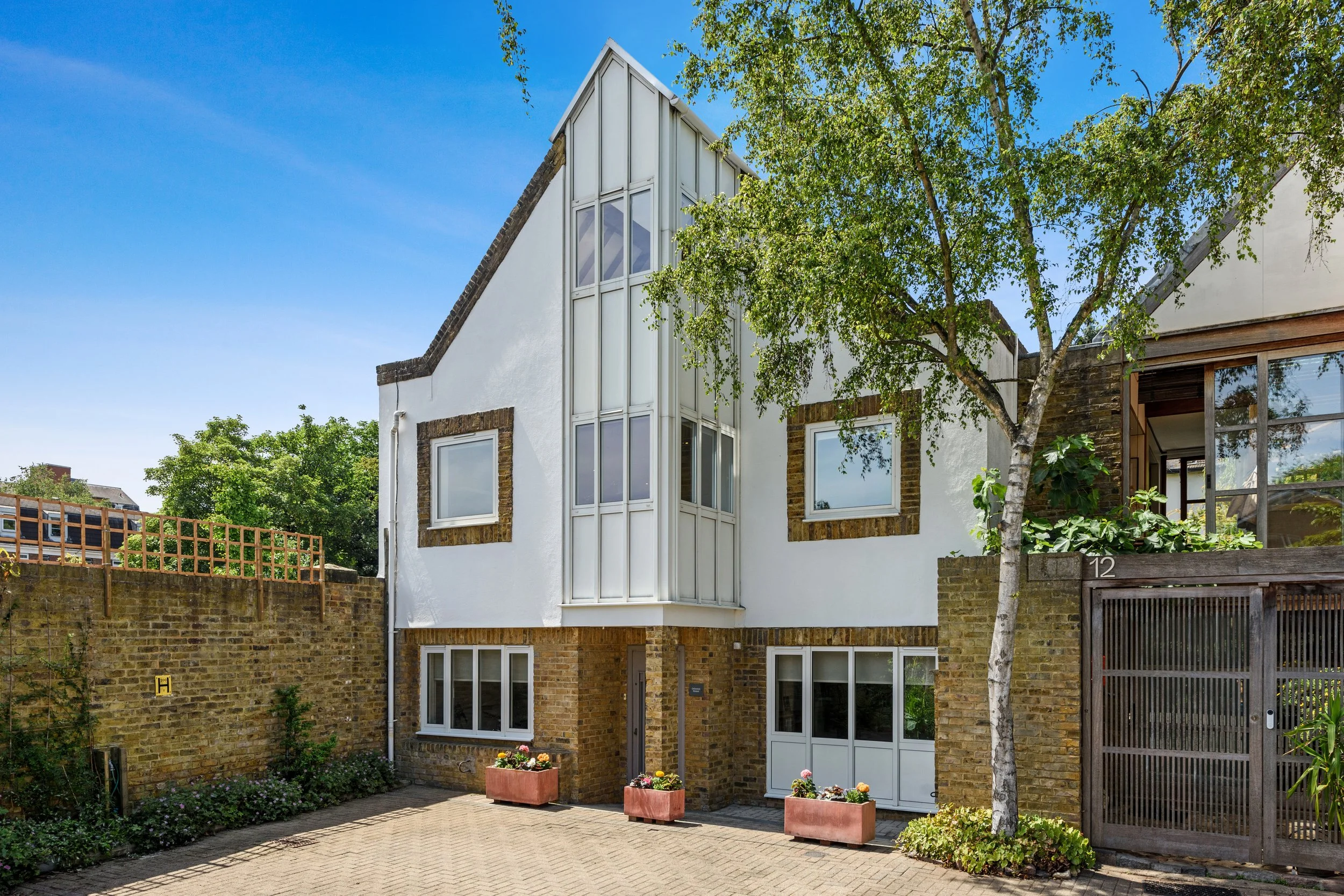 205_property photos_007.JPG