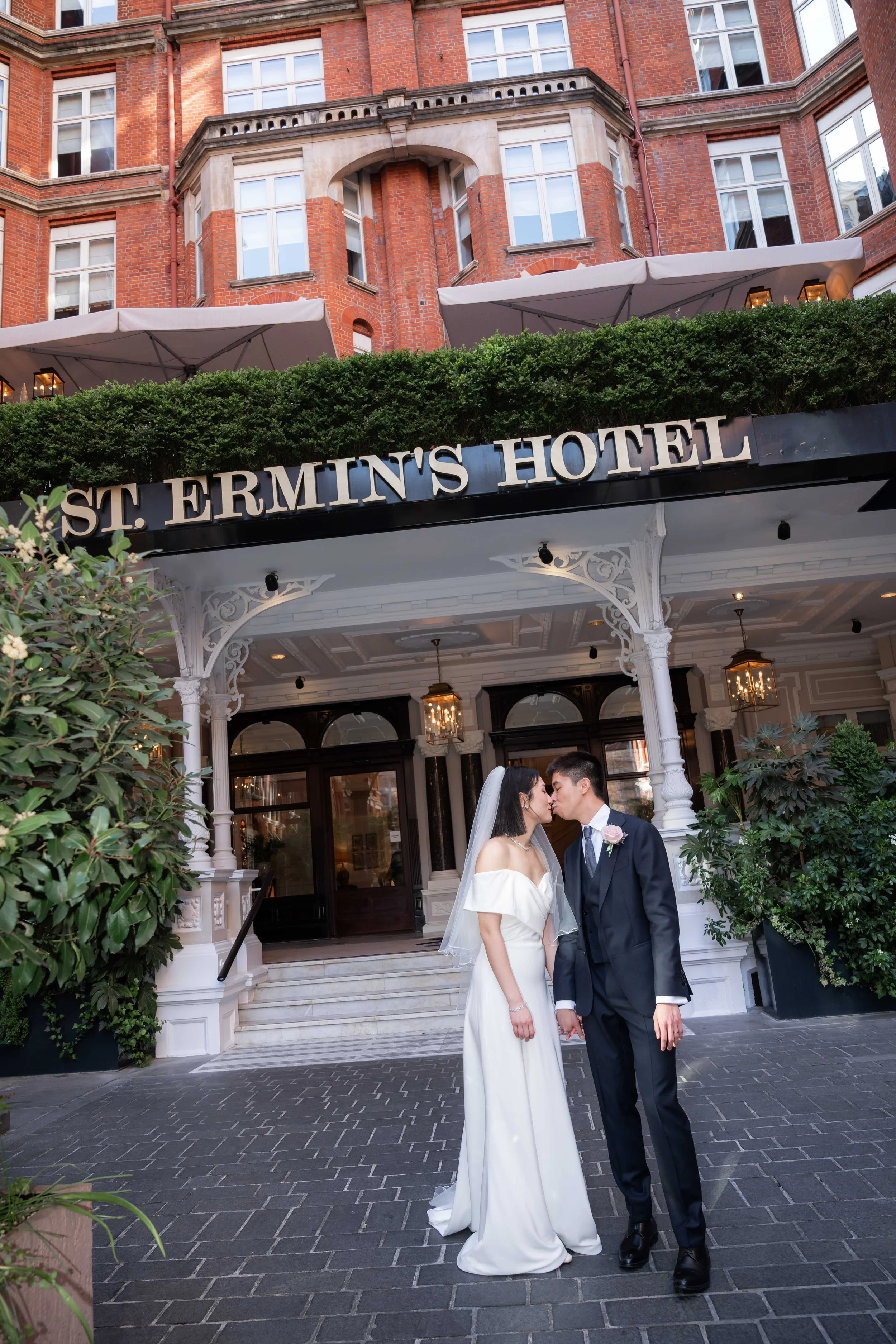 0087_St. Ermin's Hotel 5 Apr_09662.JPG