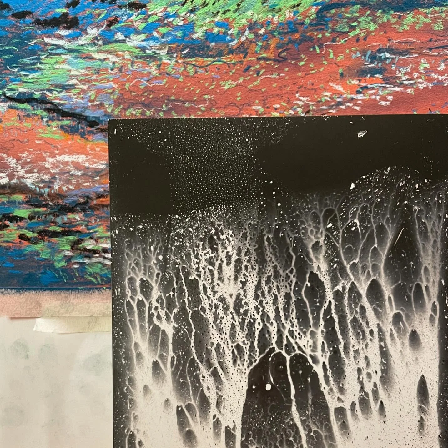 Falling waters 

#chemigram #alternativephotography # microgram #Artcomtemporary #Scienceisart #Contemporaryartcollector #Beauxart #Landscapeart #artonpaper #Phillyartist #inspiredbynature #Artista #Artcurator #Originalart #interiordesign#homeart #ca