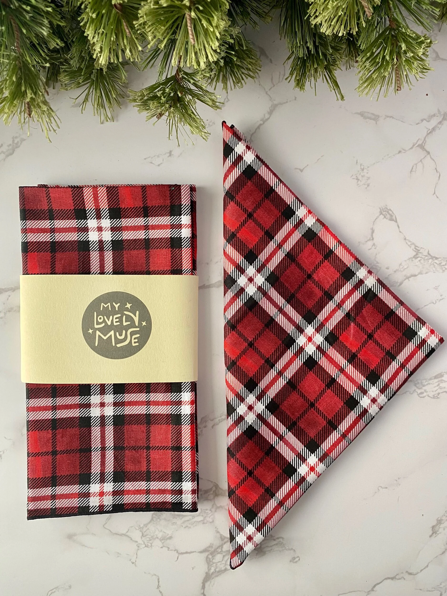 B5DD2C81-8049-46DD-B379-95F8981C7E0C