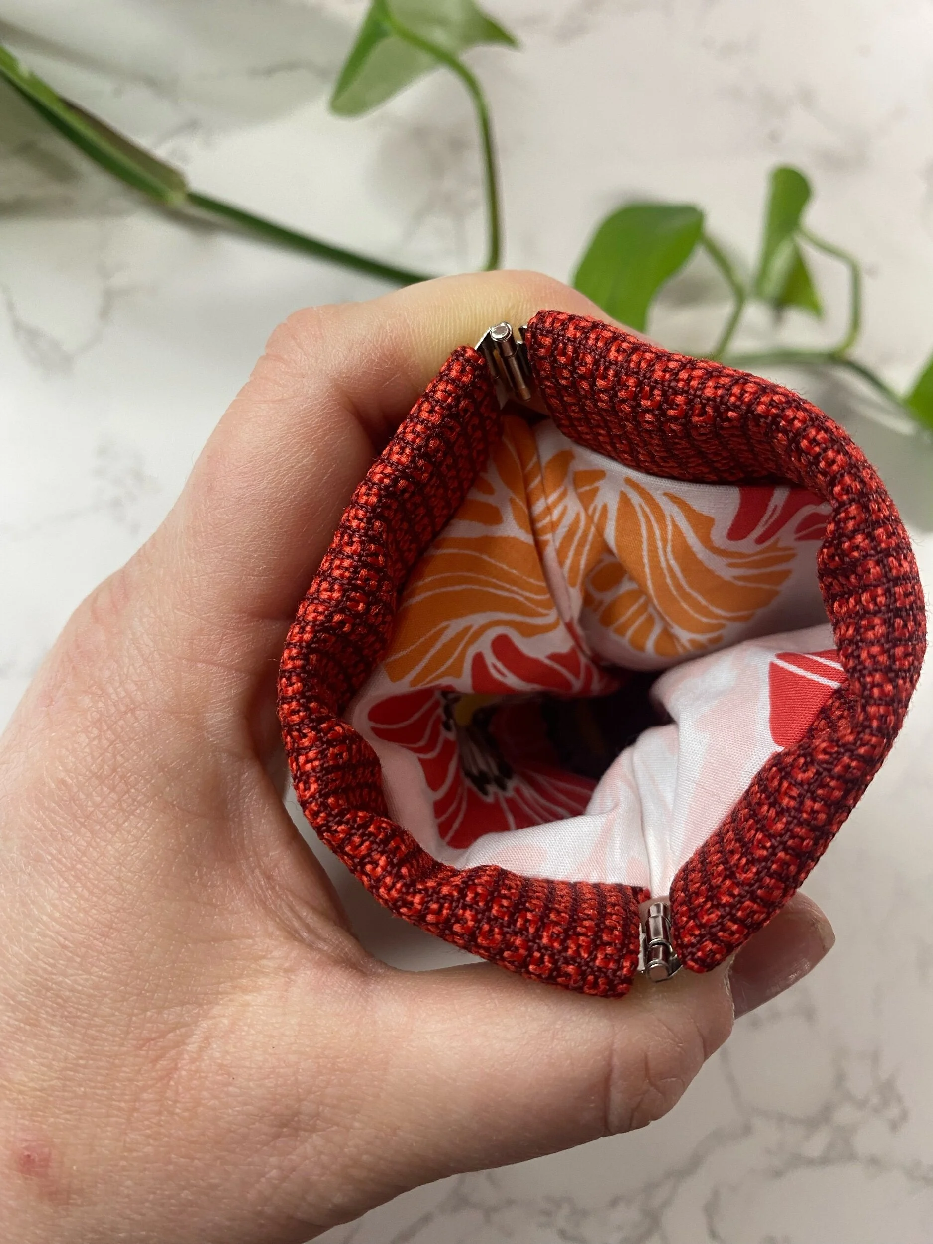 4EA649B8-DF4B-496D-9720-BB52269F3DEB