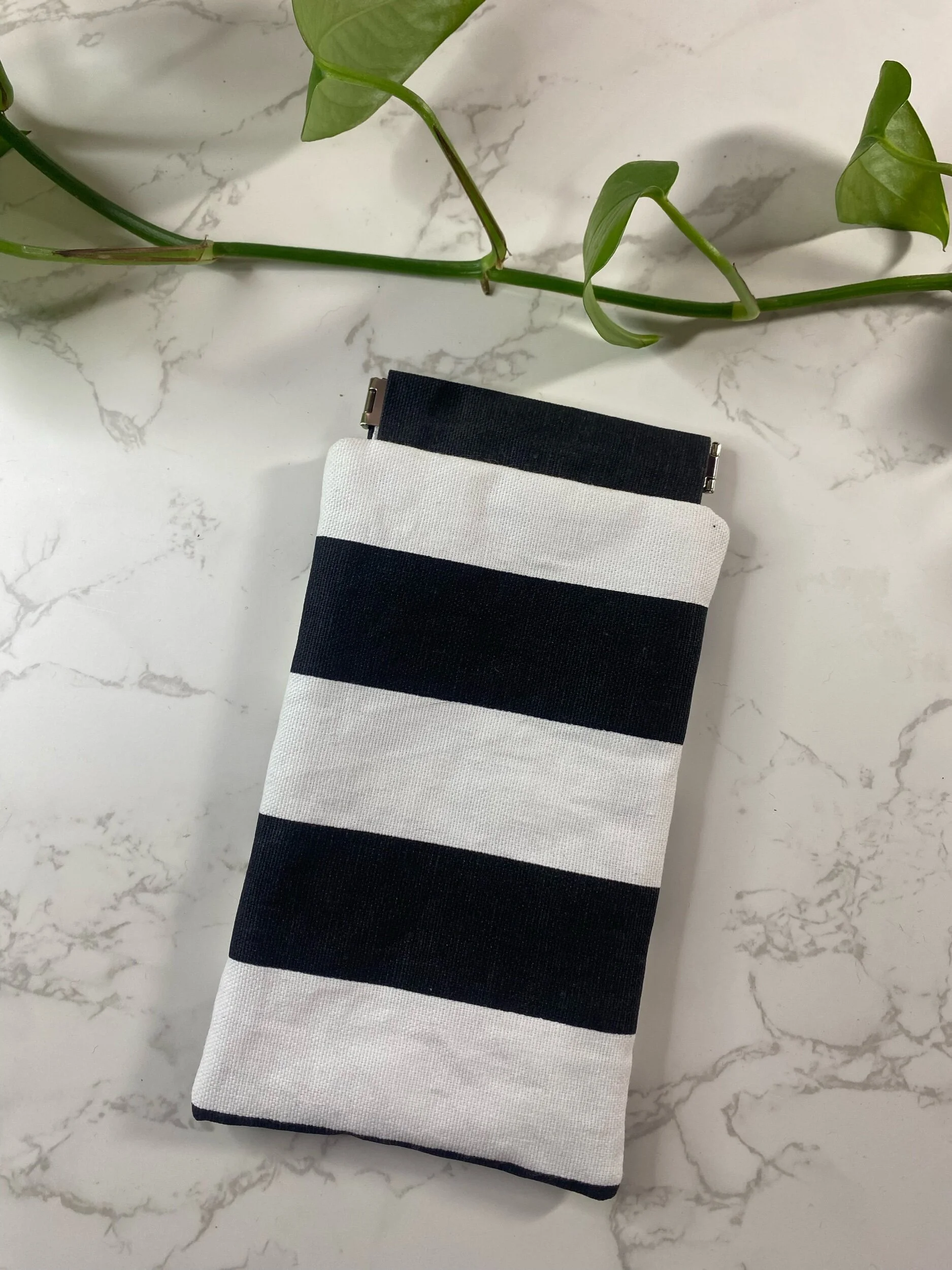 19C8955A-1327-4620-8FCF-CEF3CE96BB6E