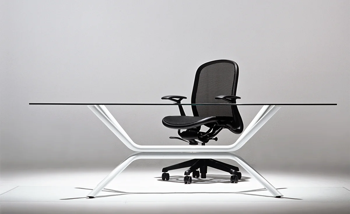 ross-lovegrove-rectangular-tables-knoll-2.jpg