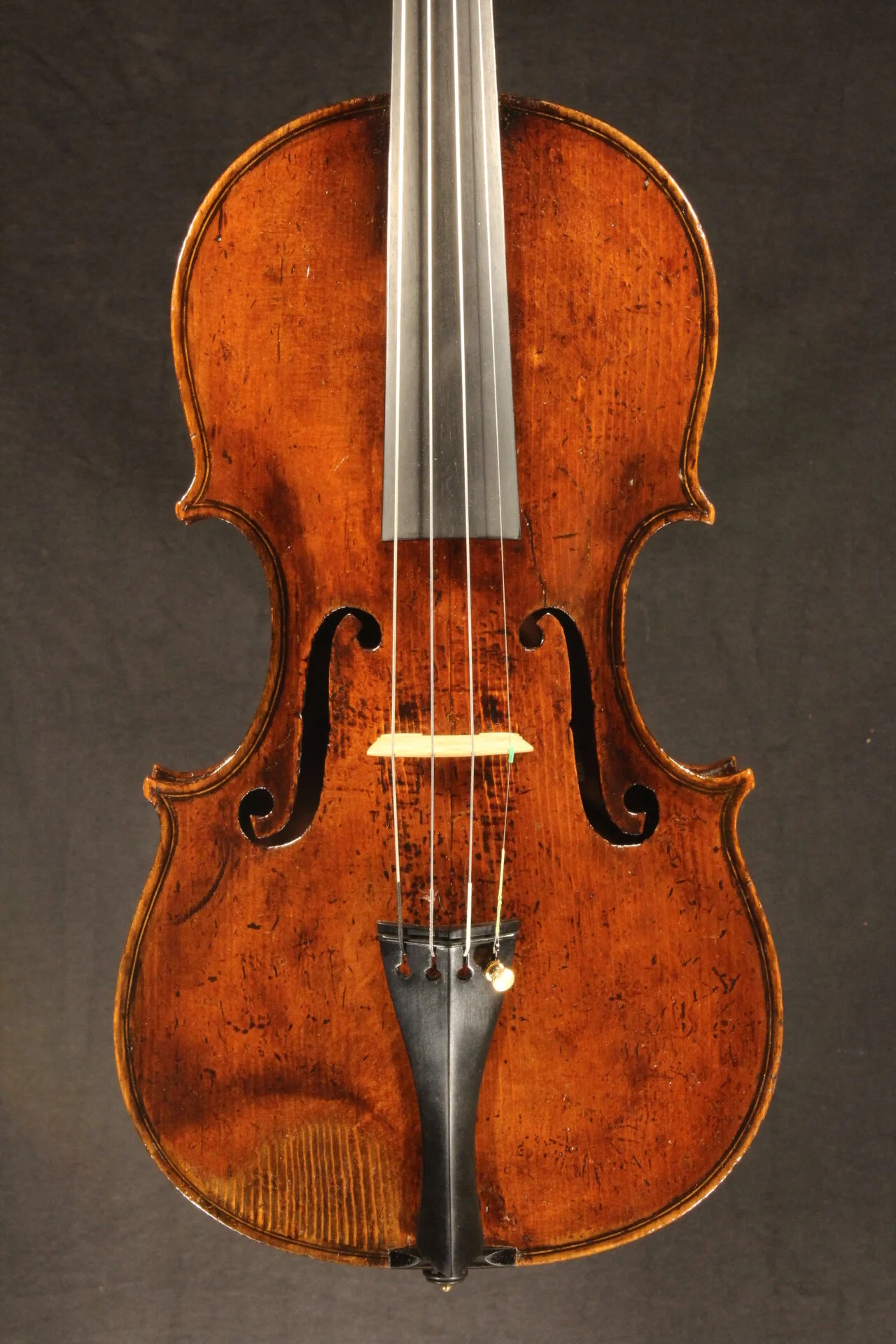 Thomas Cahusac Violin, London 1792 (Luthier Shop Collection)