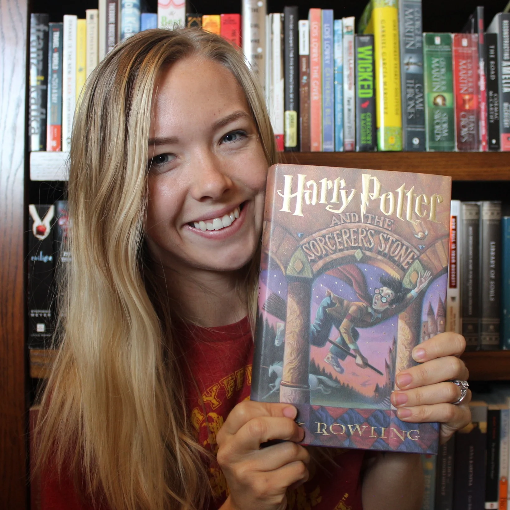 5 Addicting YA Series
