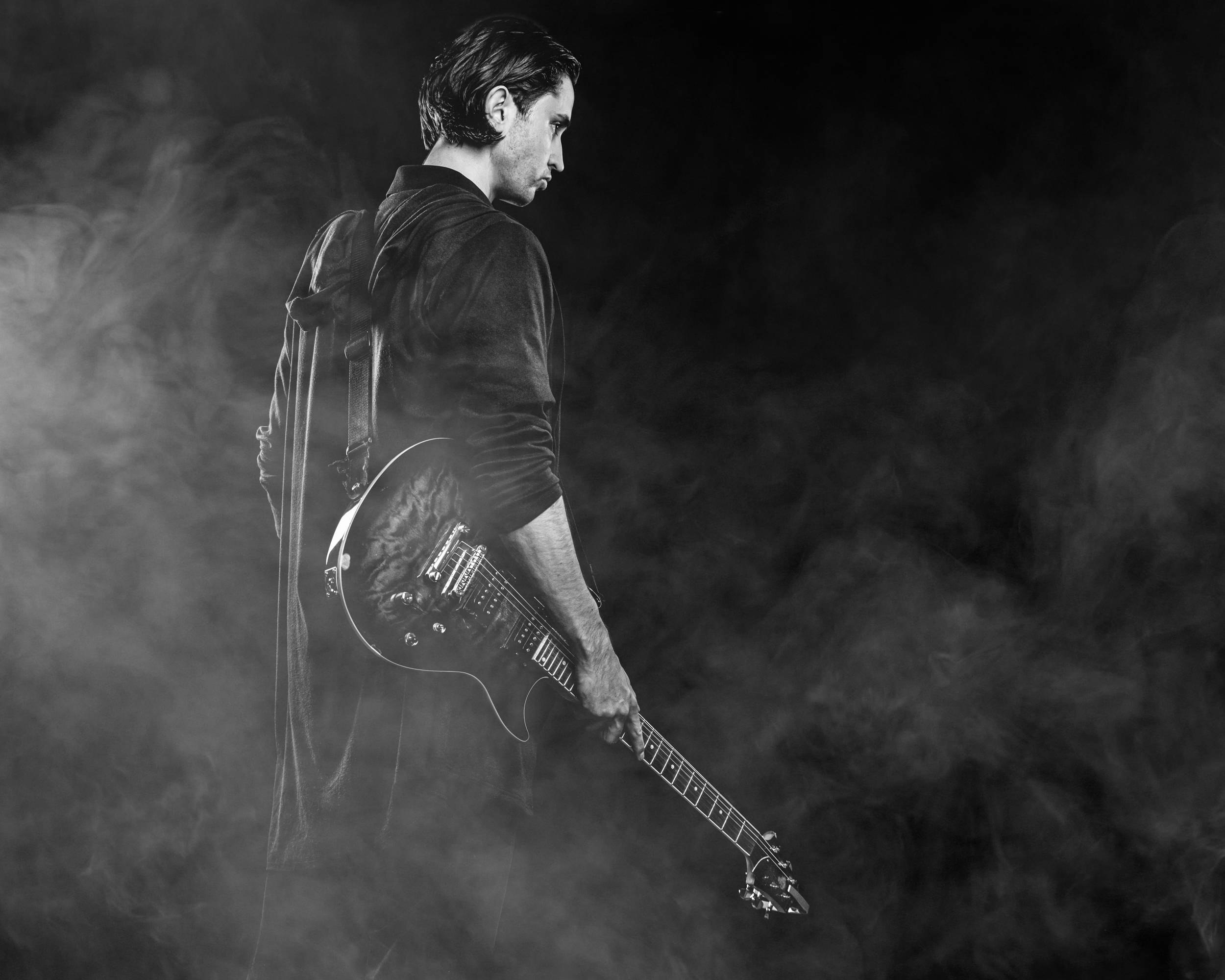 Client Pick_Background repaired_8284_8x10 Crop_B&W_Special Effects.png