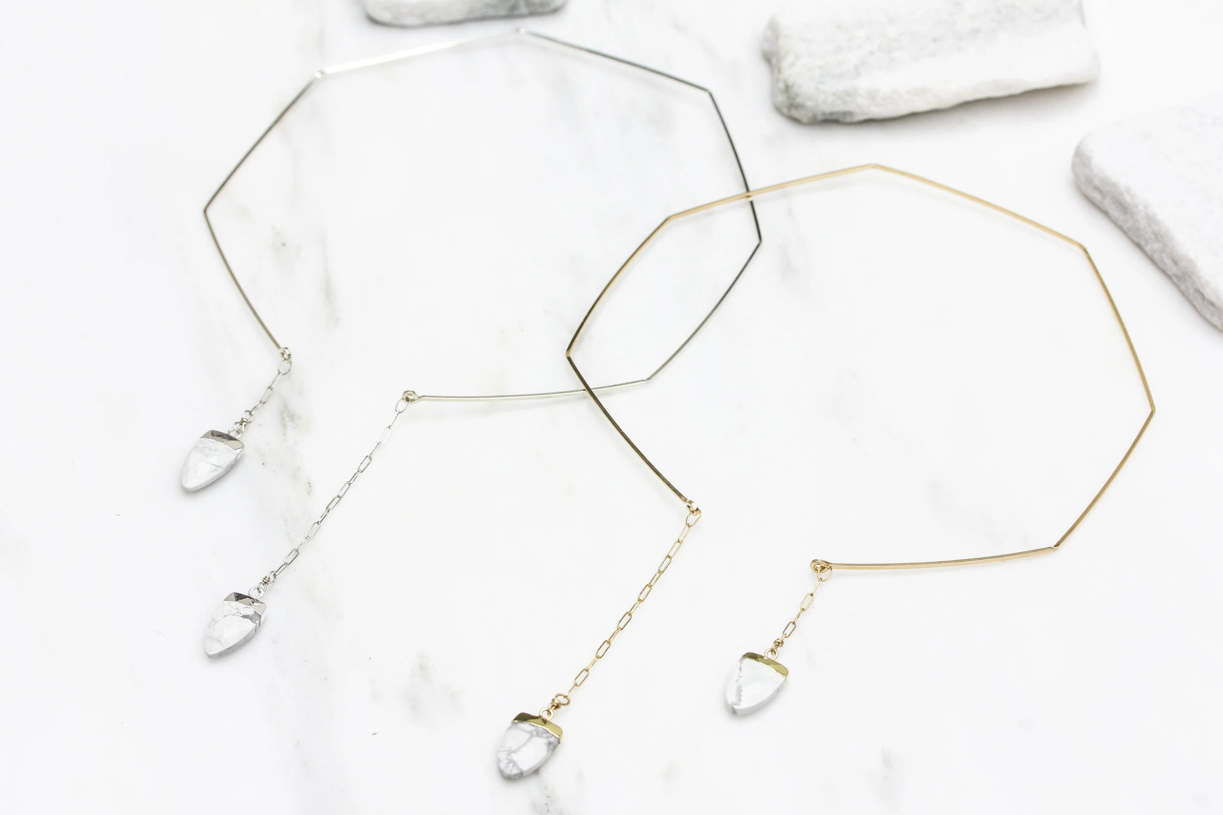 RB875_Howlite_3_60.jpg