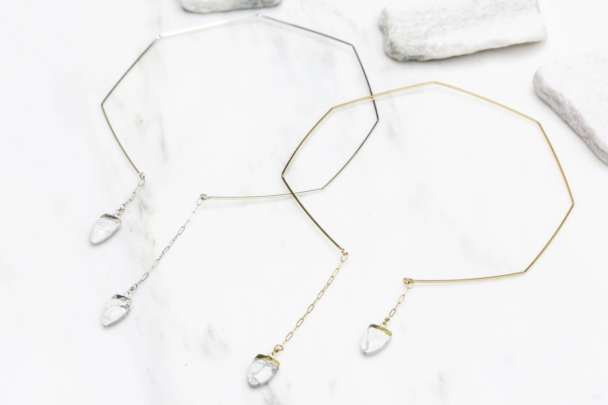 RB875_Howlite_3_60.jpg