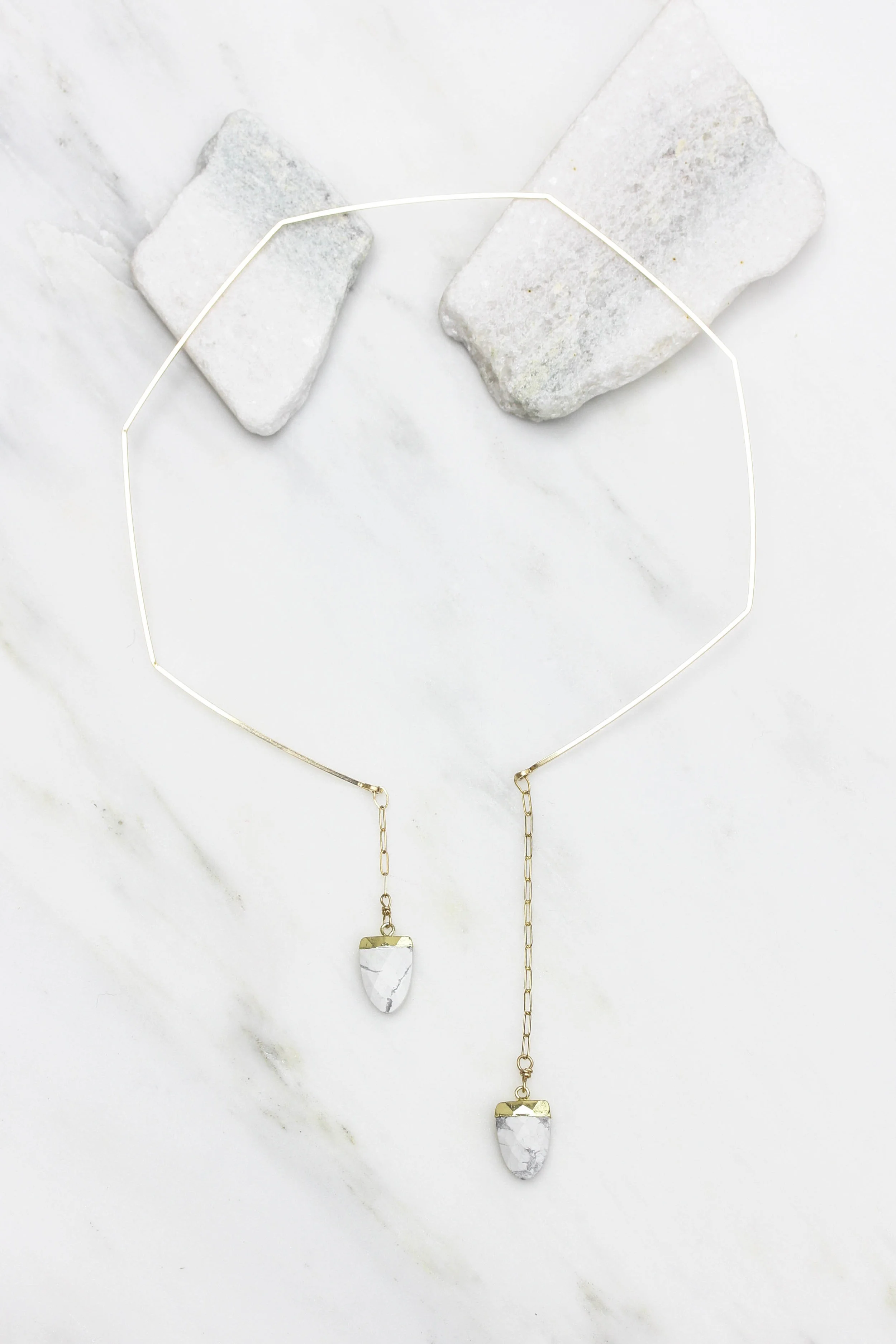 RB875_Howlite_5_60.jpg