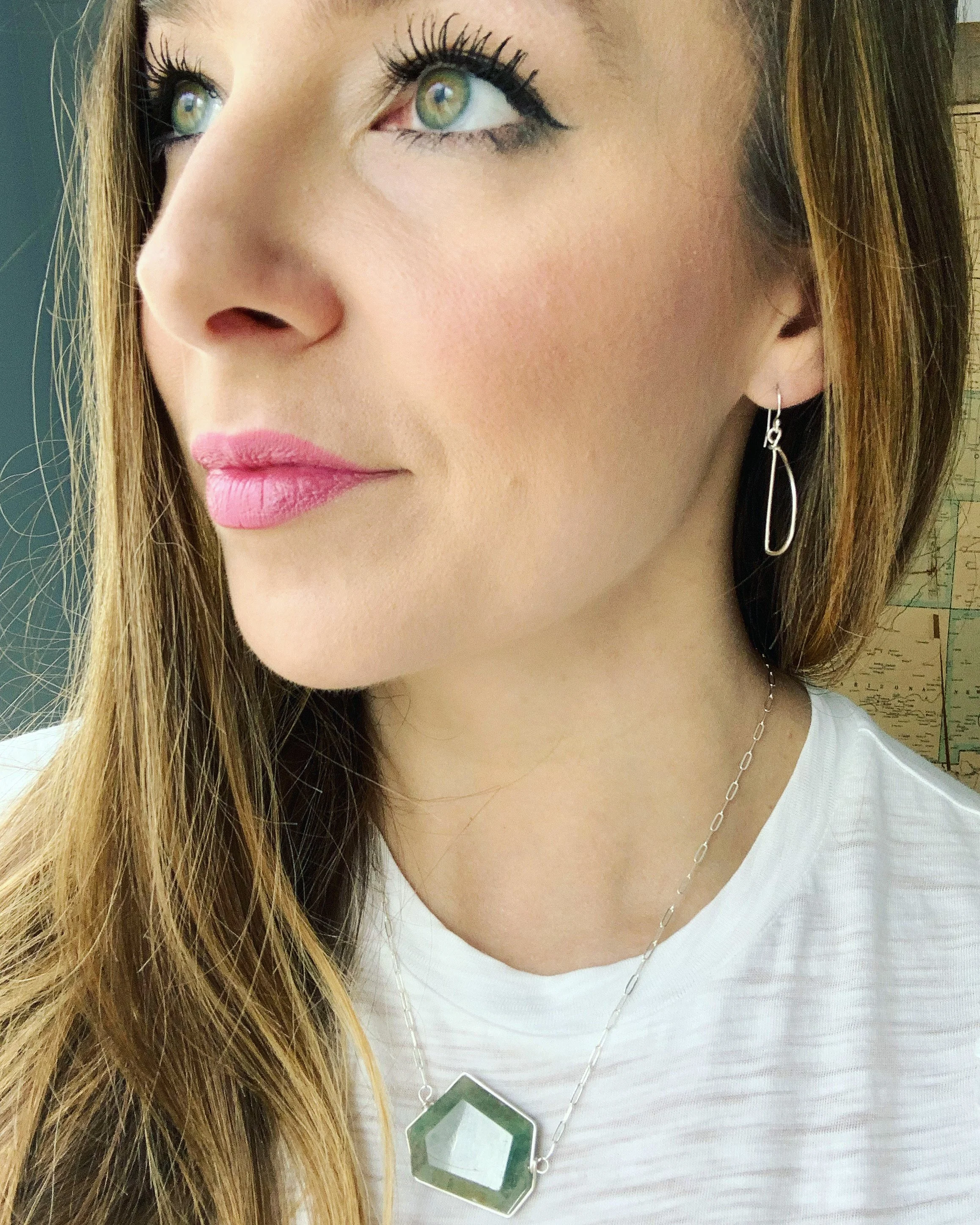 Modern small hoop earrings