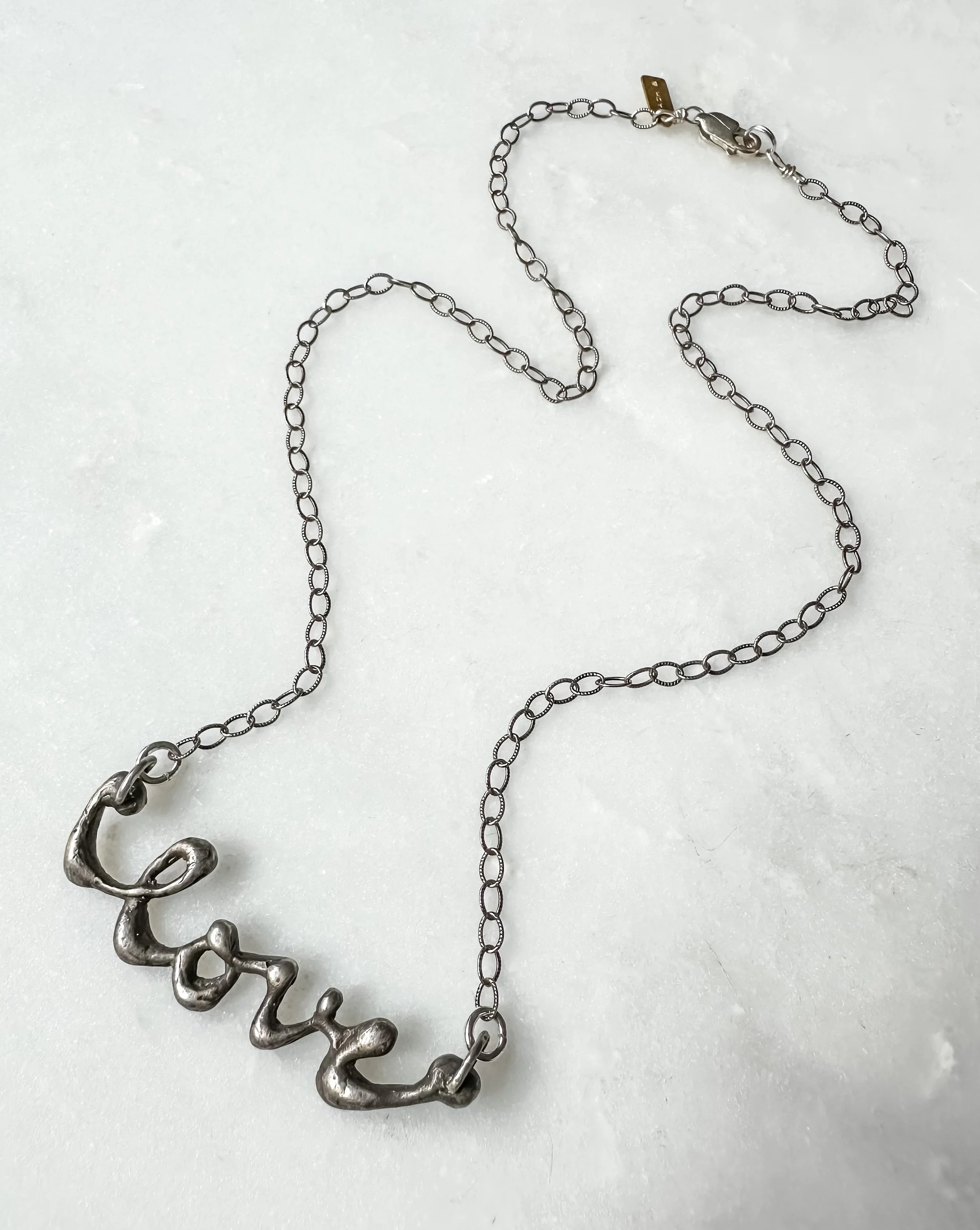 nameplate necklace