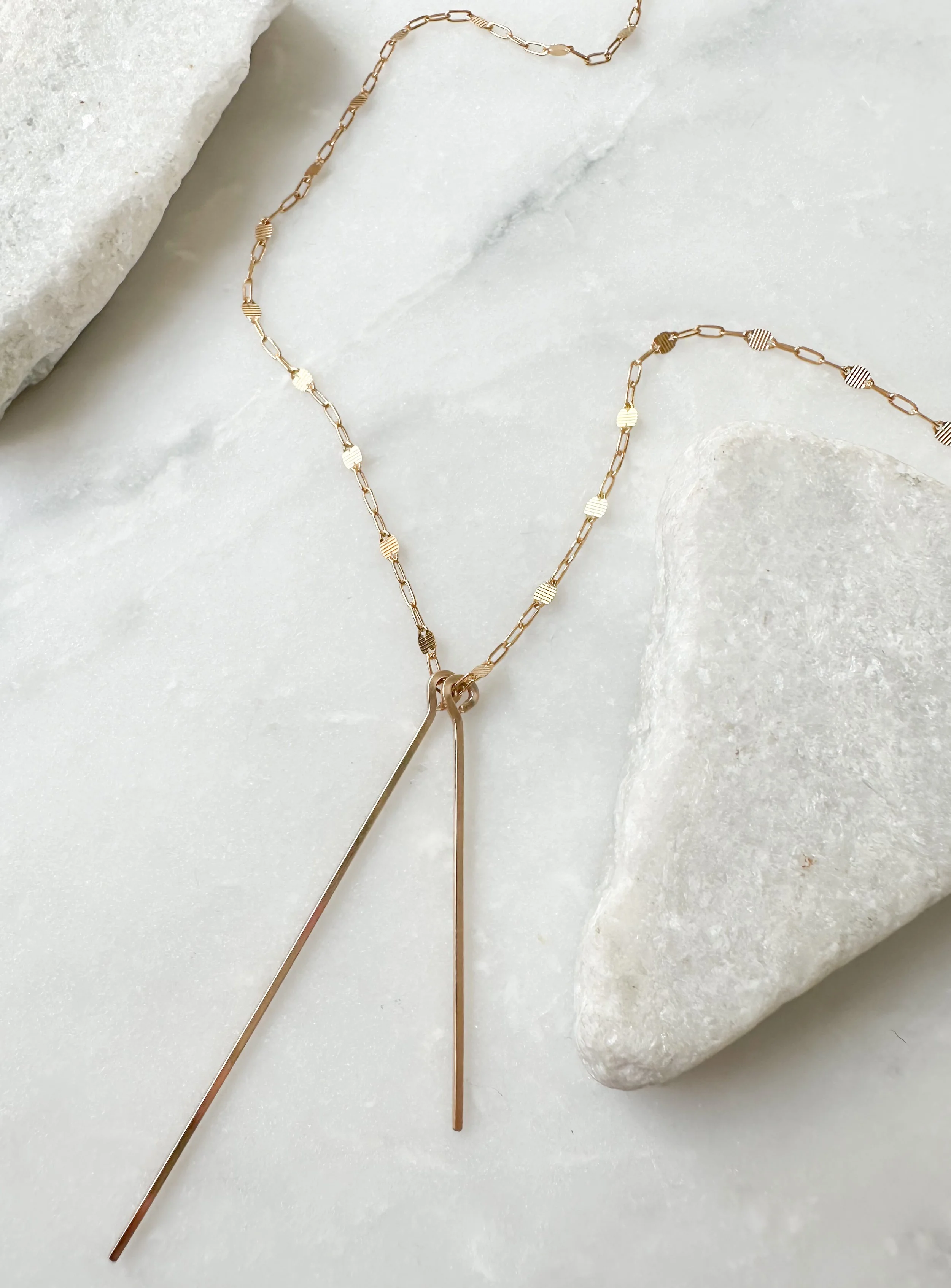 Everyday double bar link necklace