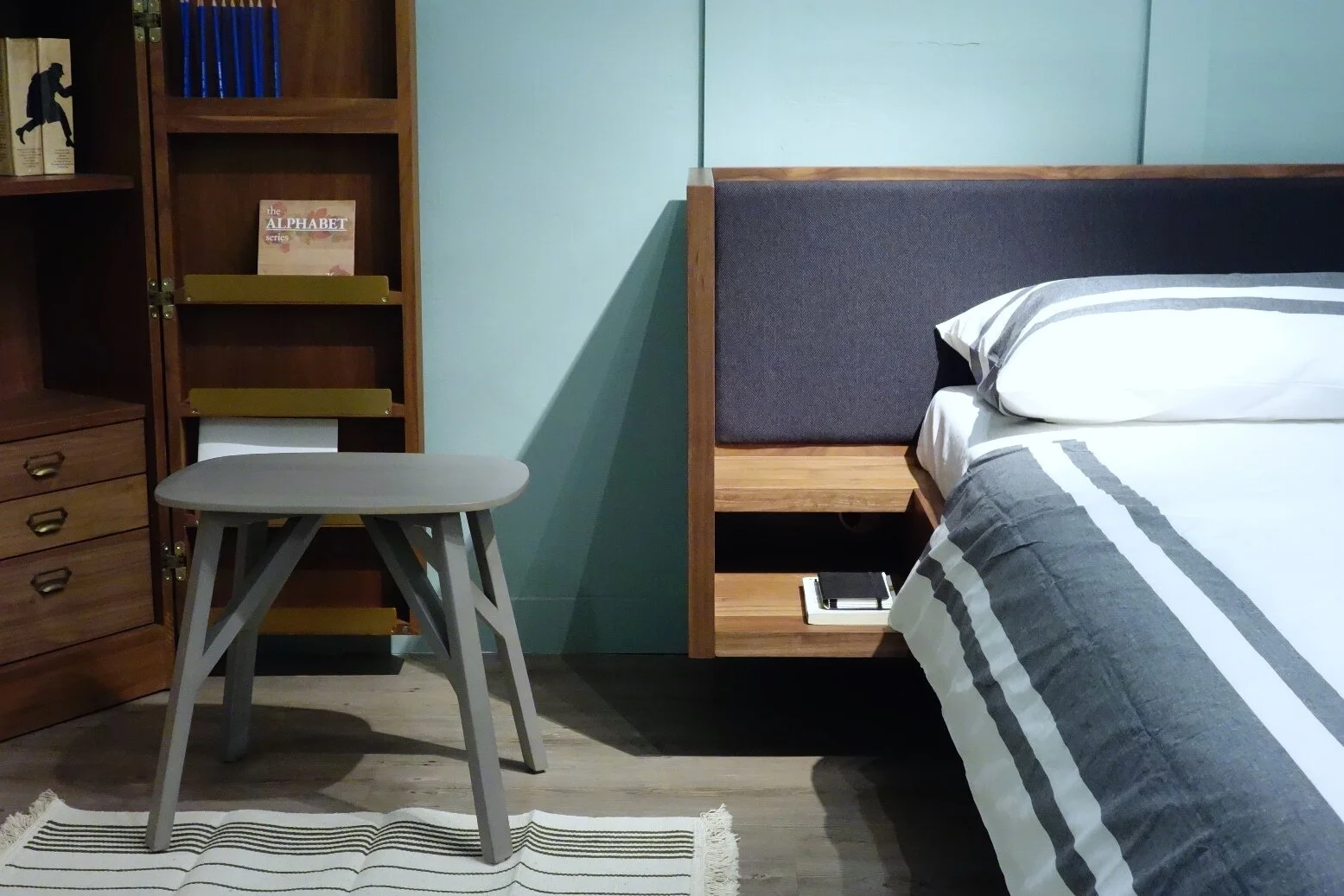 JTG-A005-N Plane Bed - 02.JPG