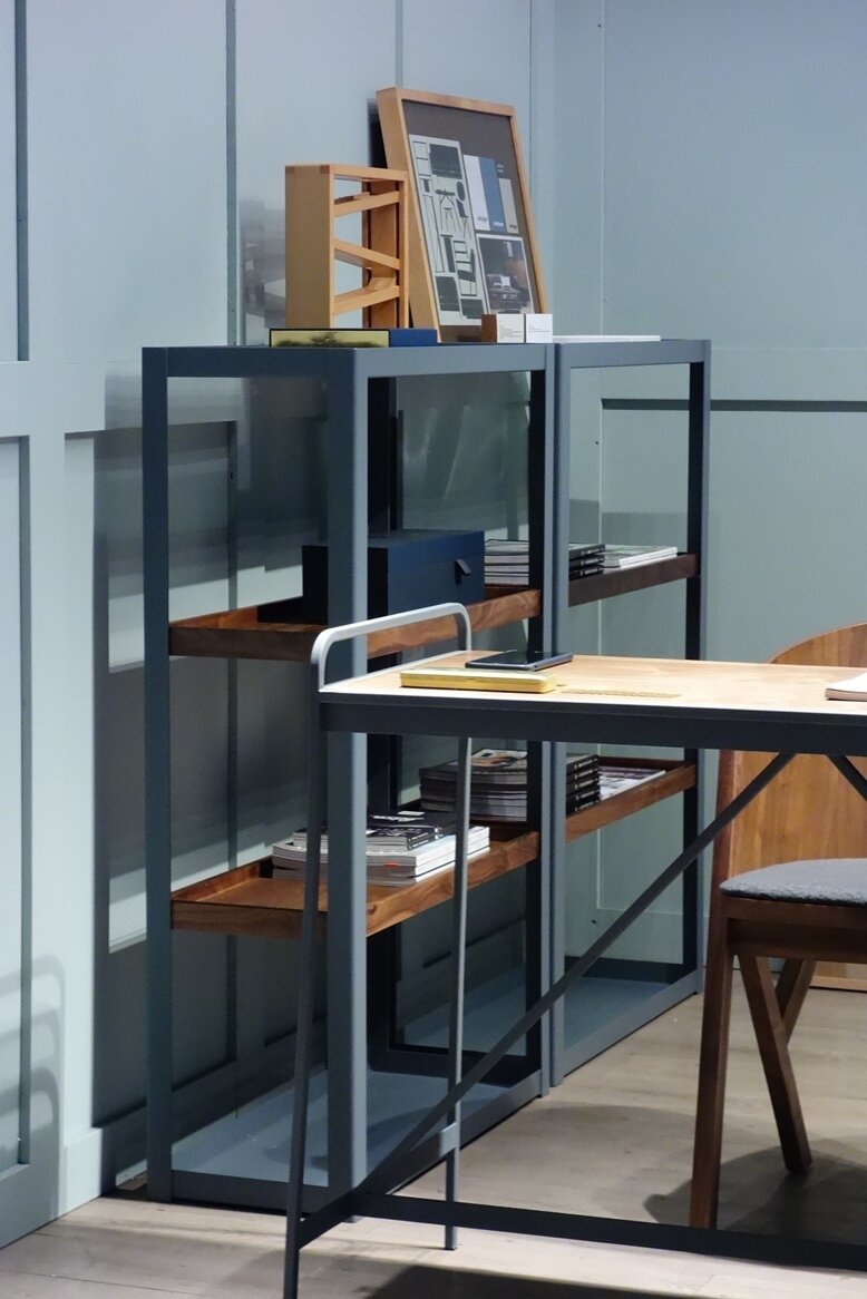 JTG-W001 Cargo Bookcase - 07.JPG