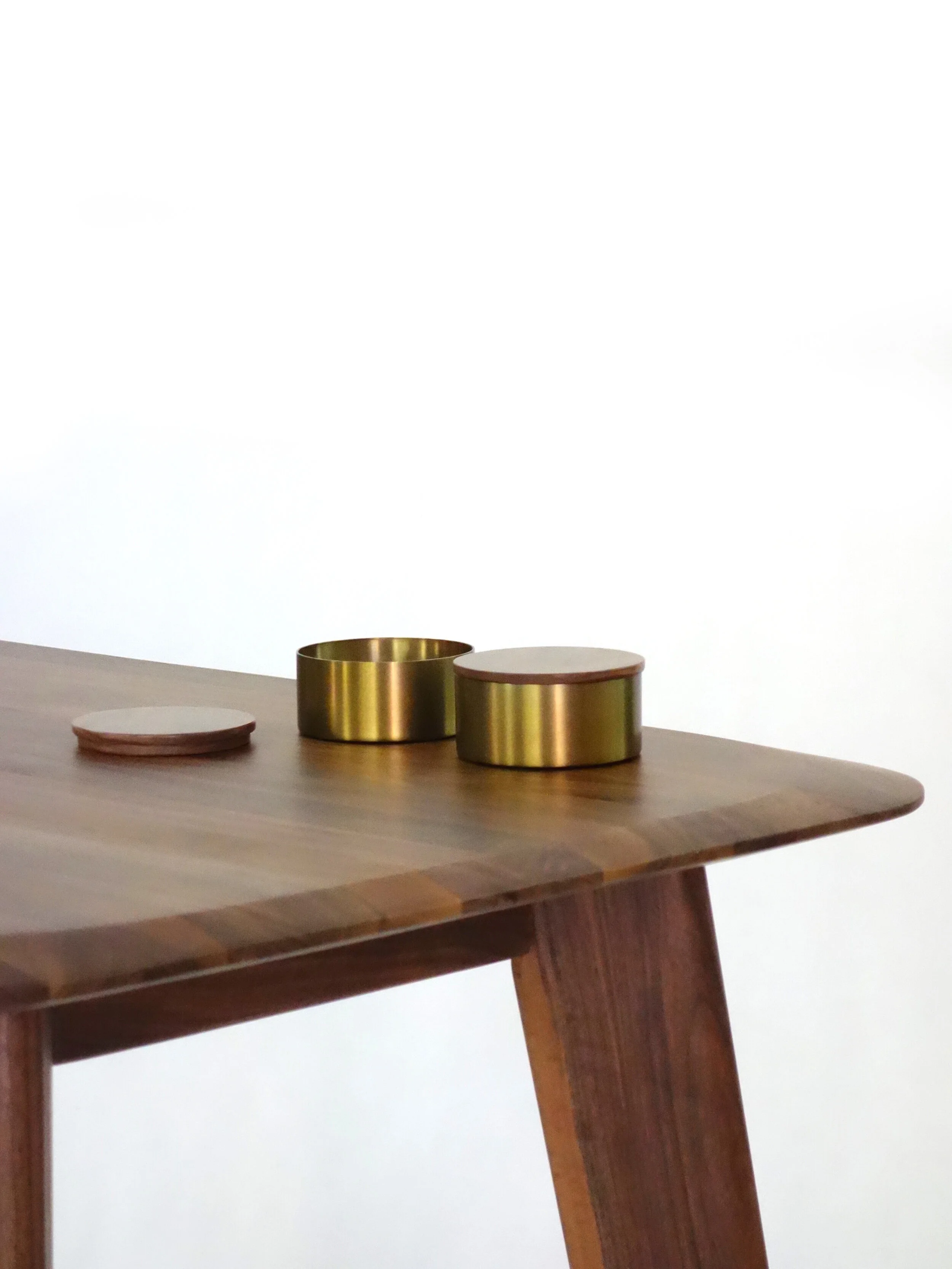 JTG-V005 Compass Desk (10).JPG