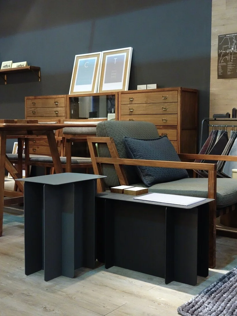 JTG-T004E-3 & 4 Card Side Table -01.JPG