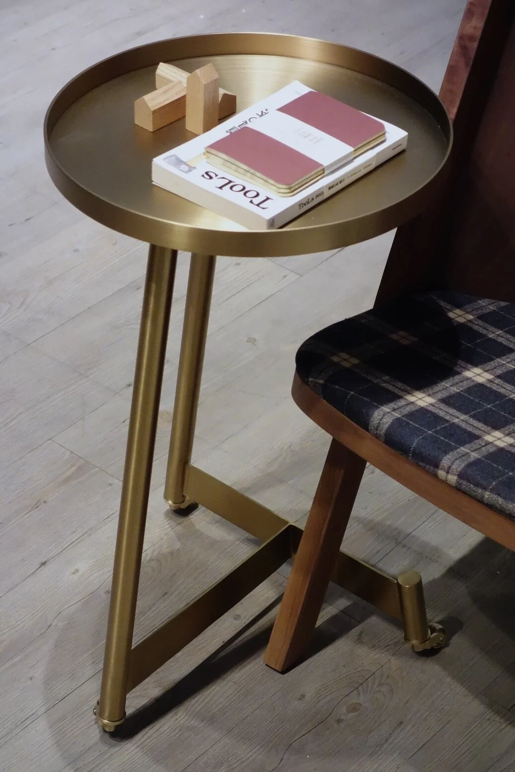 JTG-T012-3 Stow Nest of Table - 04.JPG