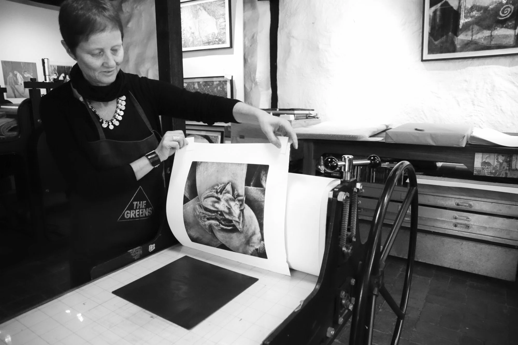 Silvi pulling print bw.jpeg