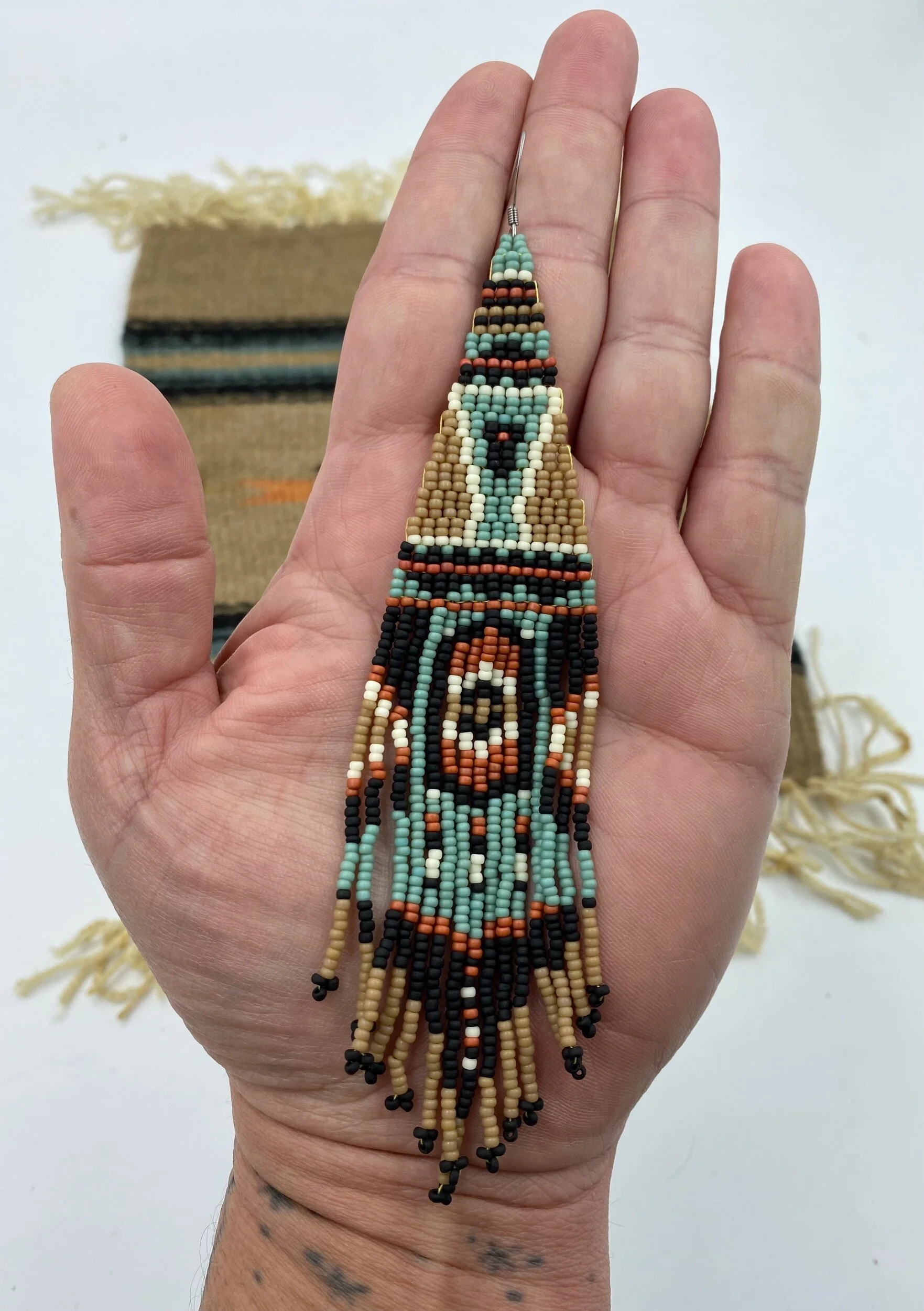 4E085732-6A8E-4F45-92A0-9EC8CE7B65B7