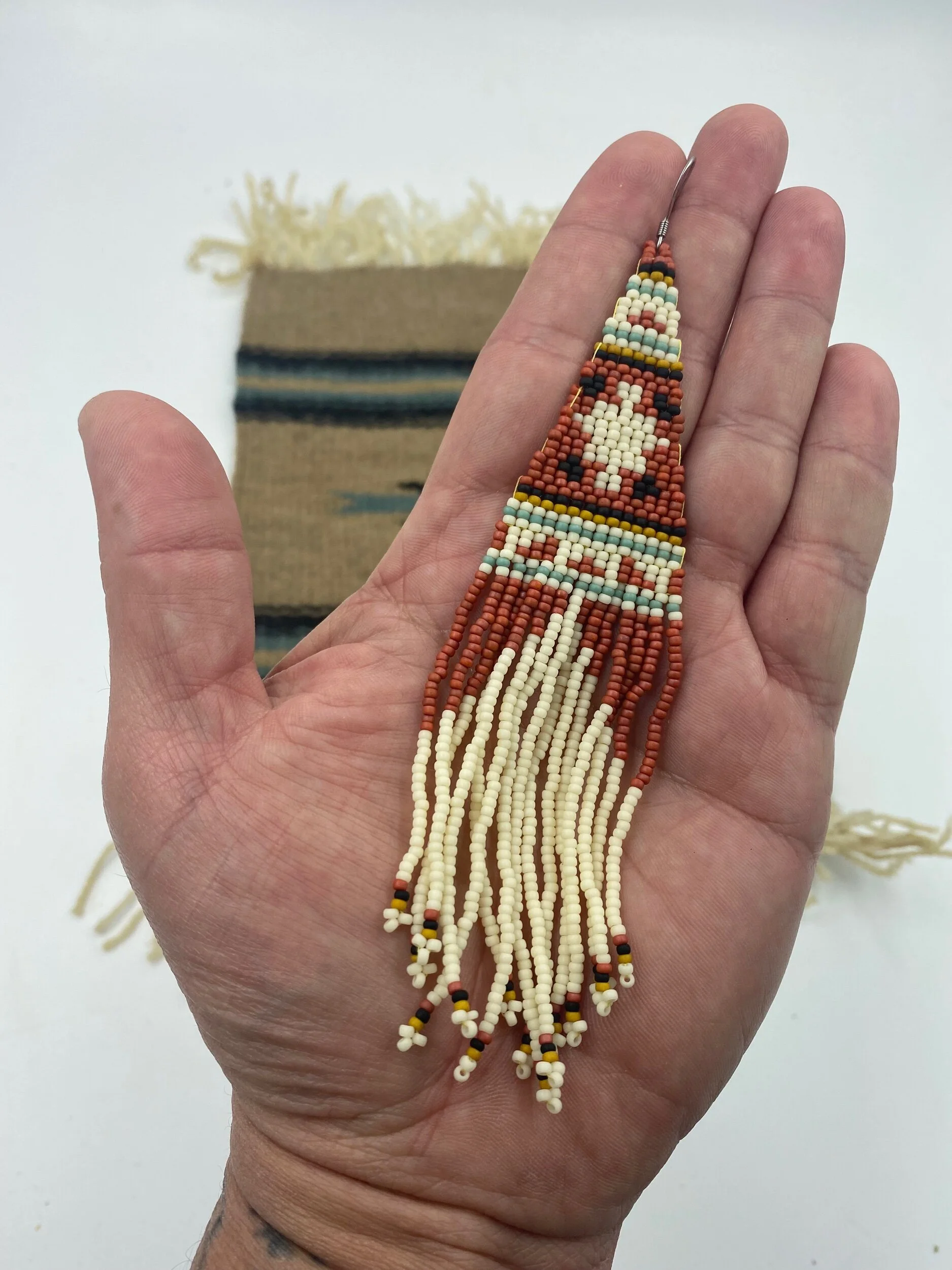 FF71EBBE-A074-414F-B6F3-AF0B658A76F8