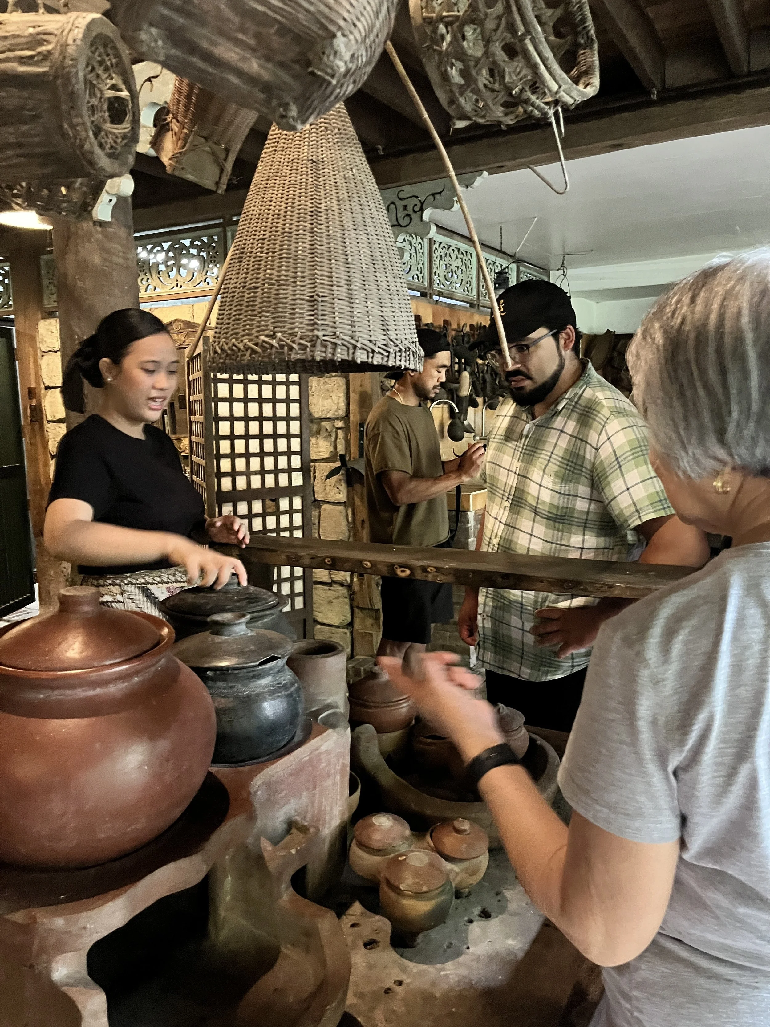 Team visit to Bale Dutung in Angeles City, Philippines