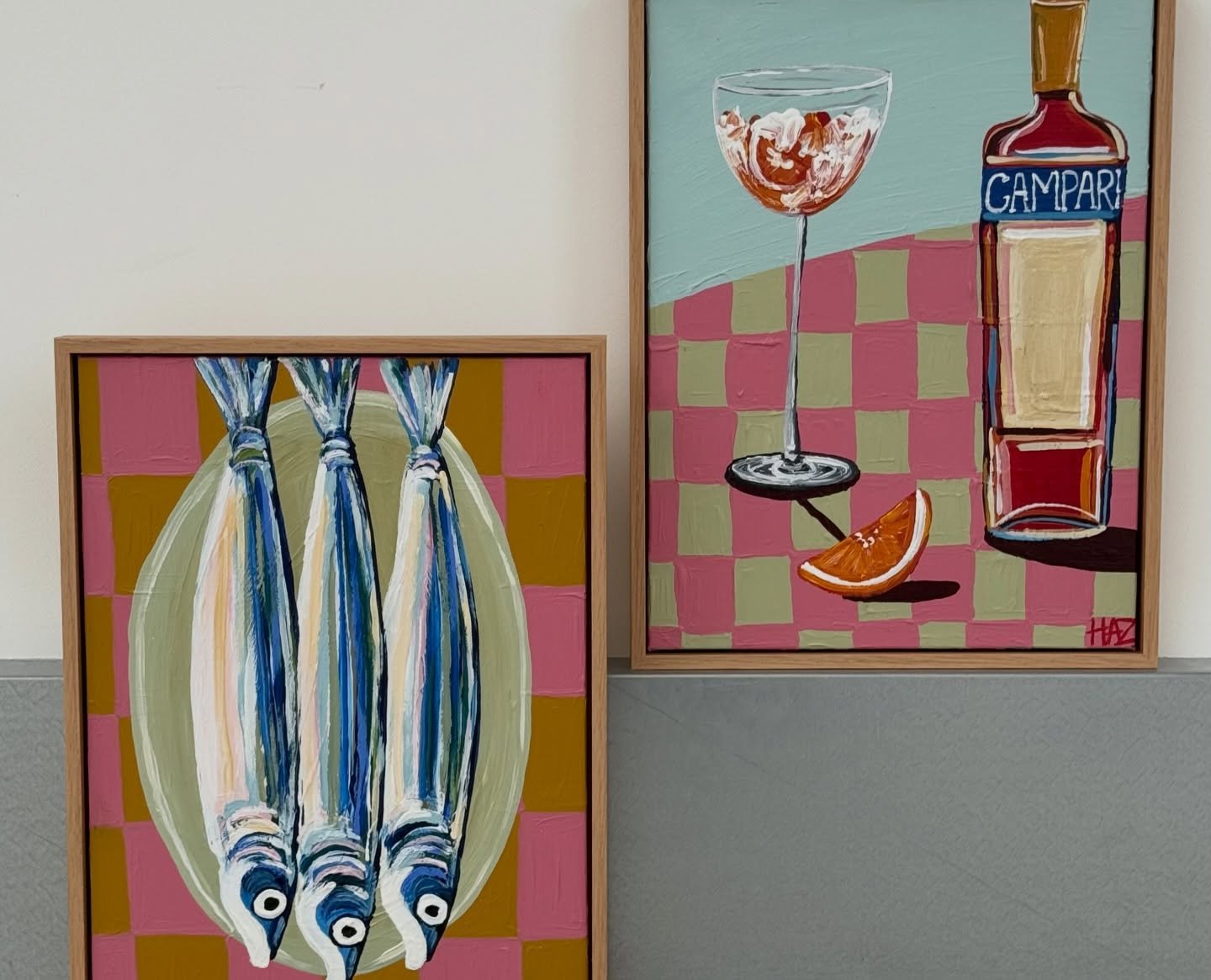 Retro Fish and Spritzy, 30cm x 40cm, Acrylic on Canvas. A perfect pair. 

#retroart #stilllifepaintings #artist #originalart