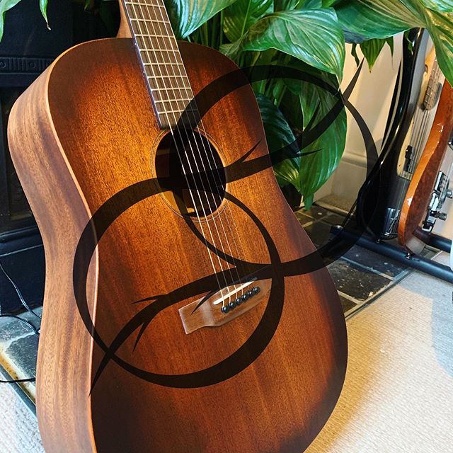 Tools Series 8: Martin D-15M Streetmaster Acoustic Guitar
.
.
.
.
@martinguitar #forestknot #downtempo #electronica